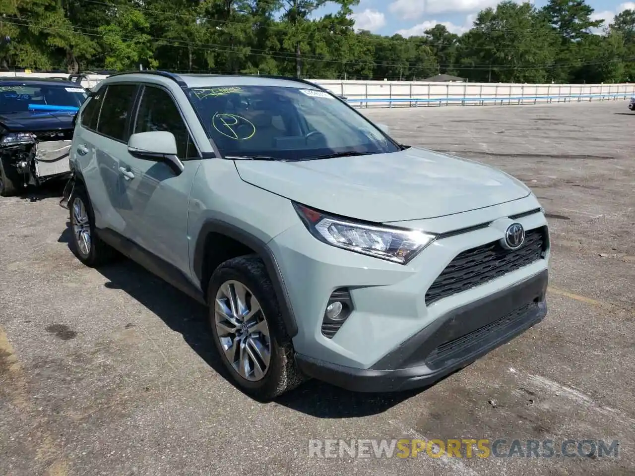 1 Photograph of a damaged car 2T3C1RFV5KC001405 TOYOTA RAV4 2019