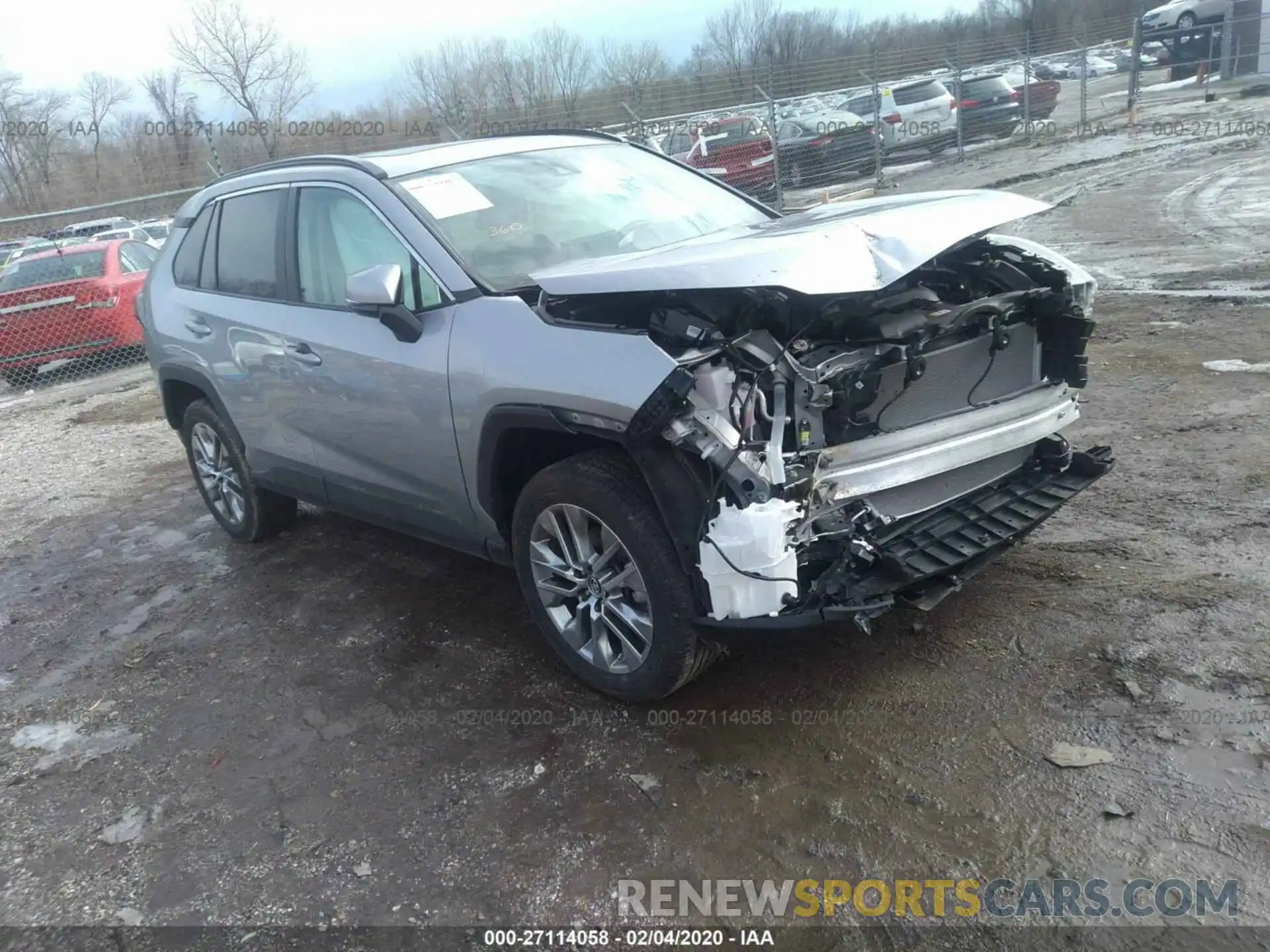 1 Photograph of a damaged car 2T3C1RFV5KC025641 TOYOTA RAV4 2019