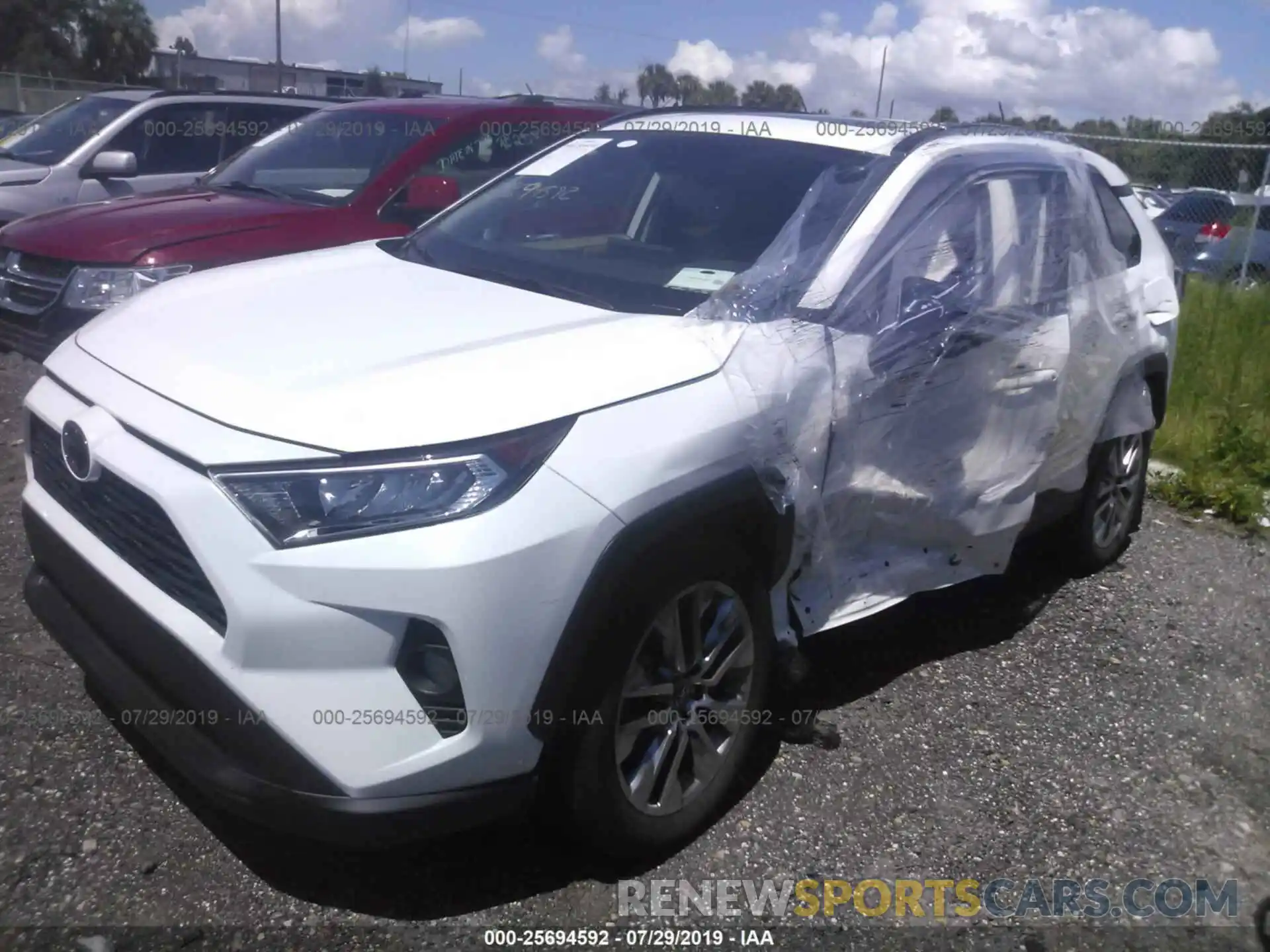 2 Photograph of a damaged car 2T3C1RFV6KC004619 TOYOTA RAV4 2019