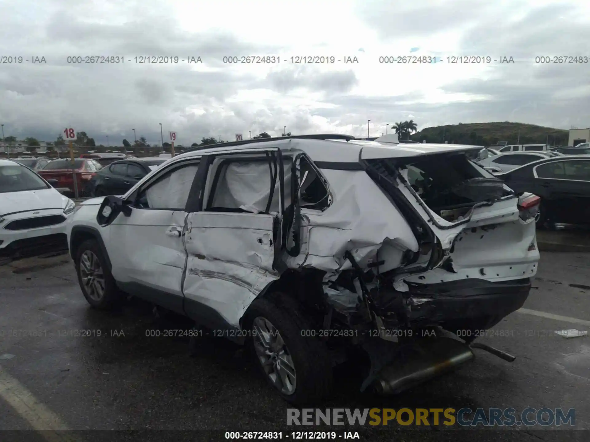 3 Photograph of a damaged car 2T3C1RFV6KC005155 TOYOTA RAV4 2019