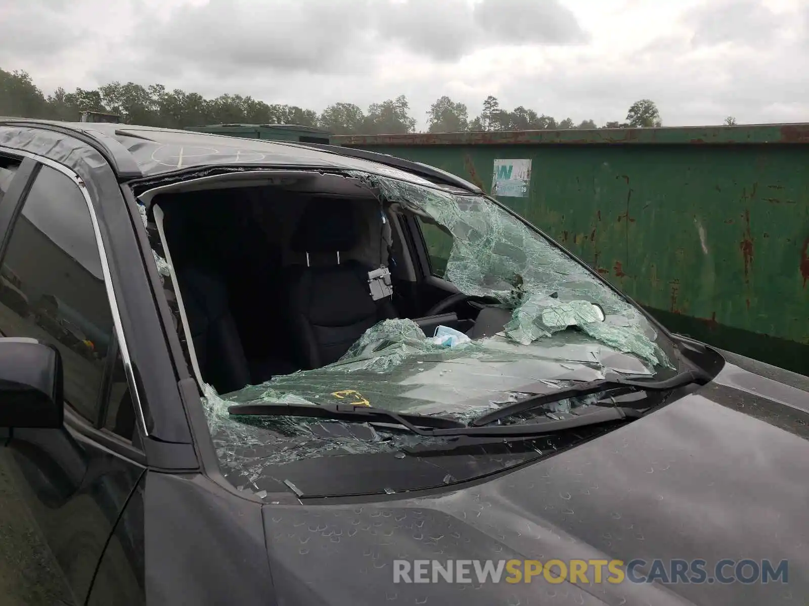 9 Photograph of a damaged car 2T3C1RFV6KC010257 TOYOTA RAV4 2019