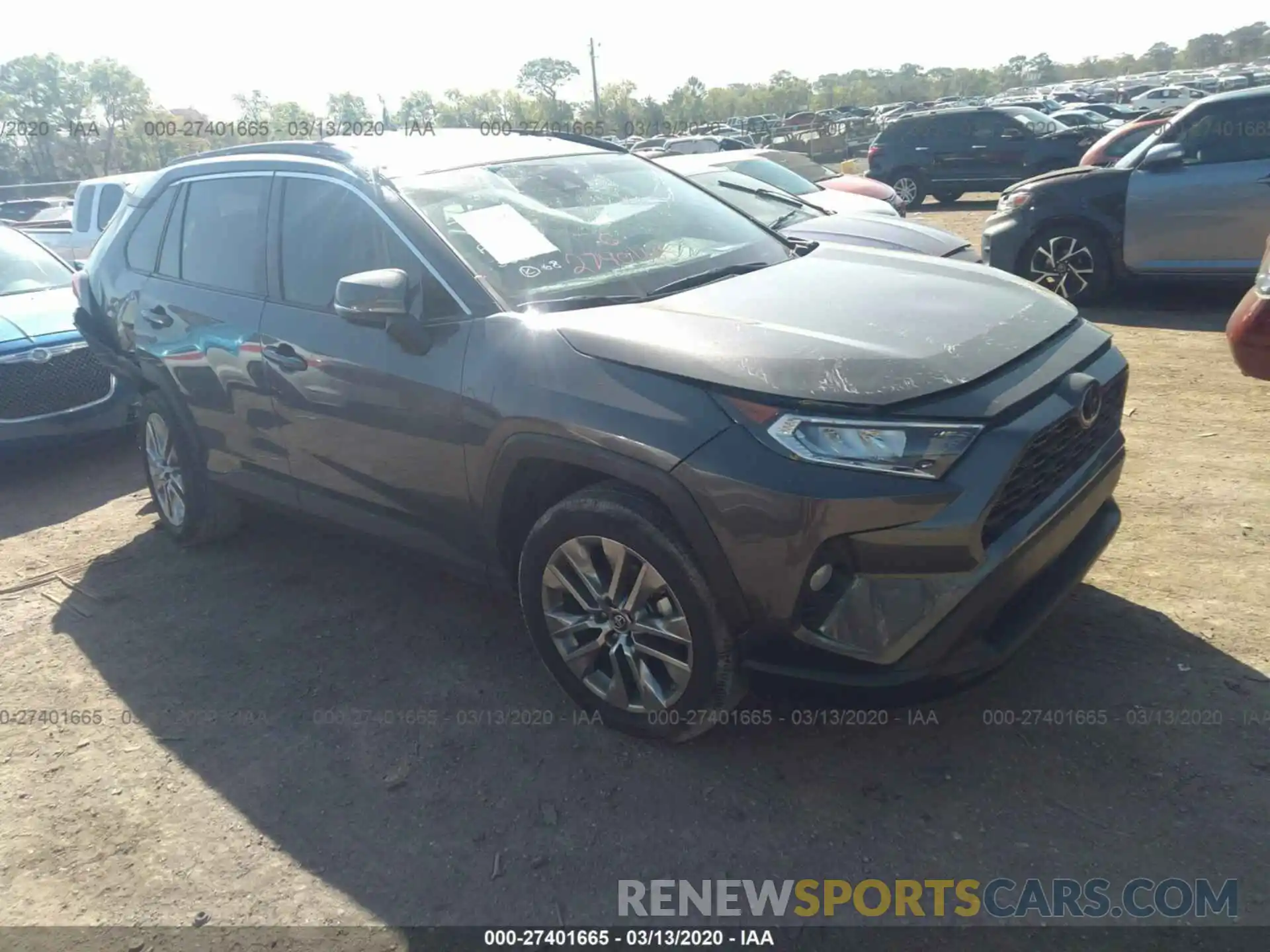 1 Photograph of a damaged car 2T3C1RFV6KC012185 TOYOTA RAV4 2019