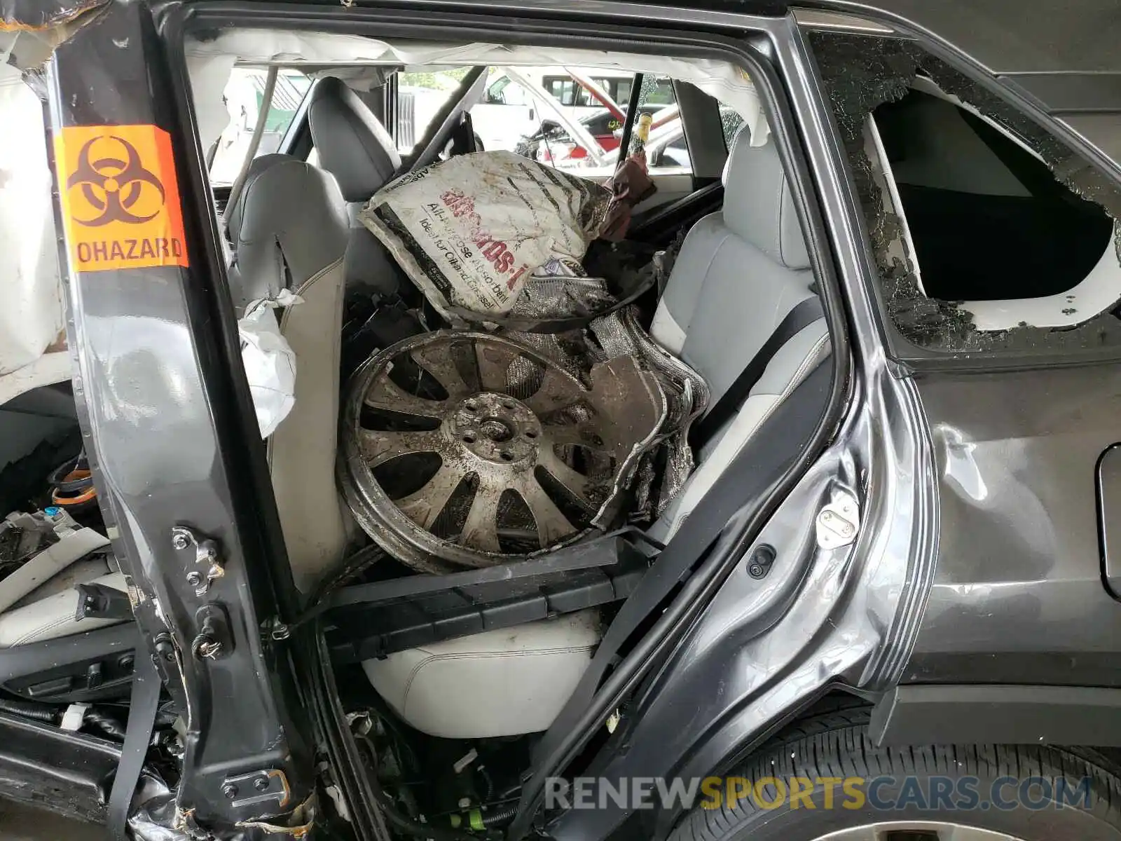 6 Photograph of a damaged car 2T3C1RFV6KC015054 TOYOTA RAV4 2019