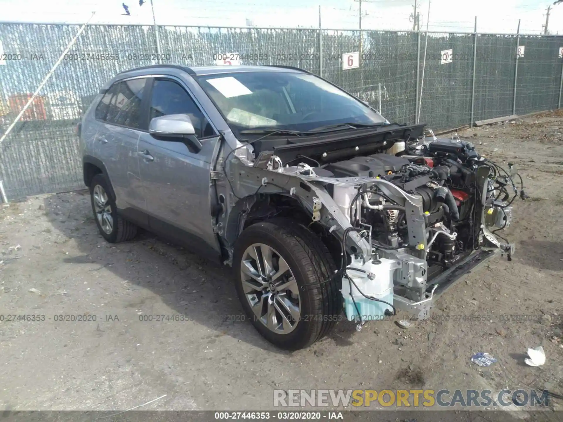 1 Photograph of a damaged car 2T3C1RFV6KC016432 TOYOTA RAV4 2019