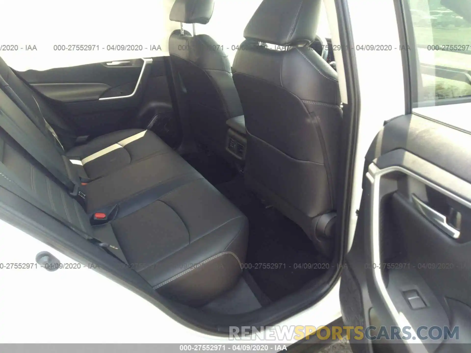 8 Фотография поврежденного автомобиля 2T3C1RFV6KW014680 TOYOTA RAV4 2019