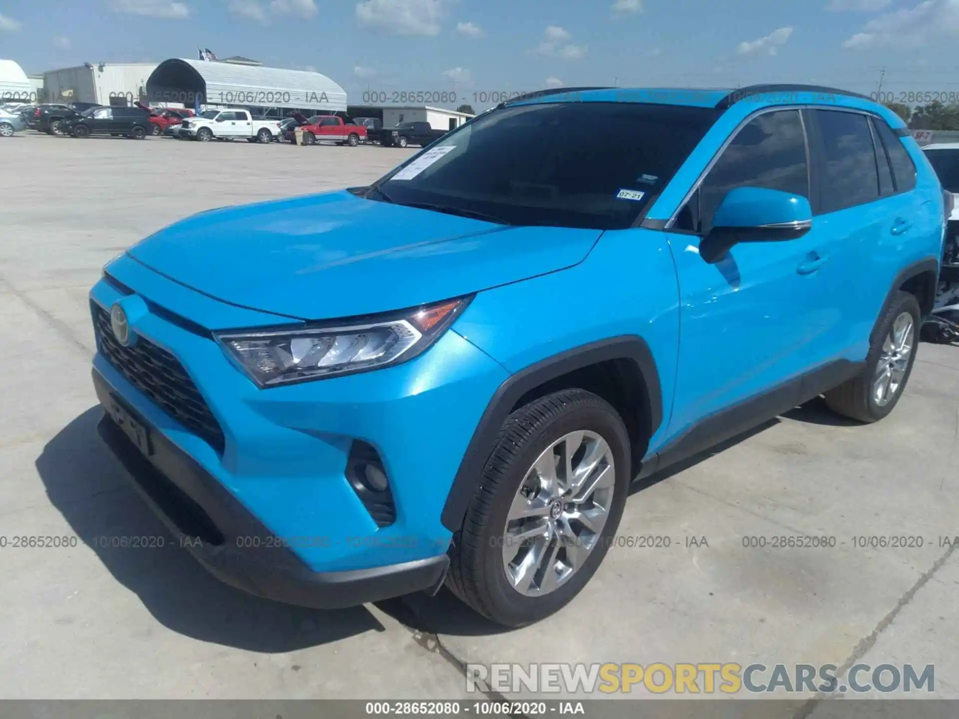 2 Фотография поврежденного автомобиля 2T3C1RFV6KW025811 TOYOTA RAV4 2019