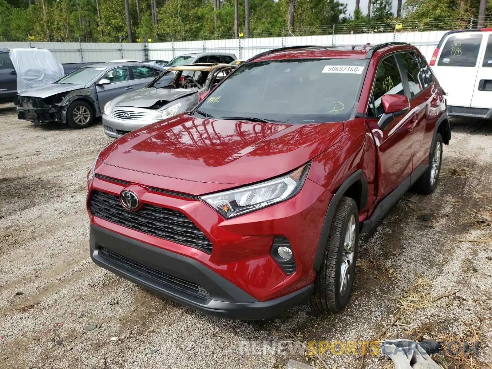 2 Фотография поврежденного автомобиля 2T3C1RFV6KW042060 TOYOTA RAV4 2019