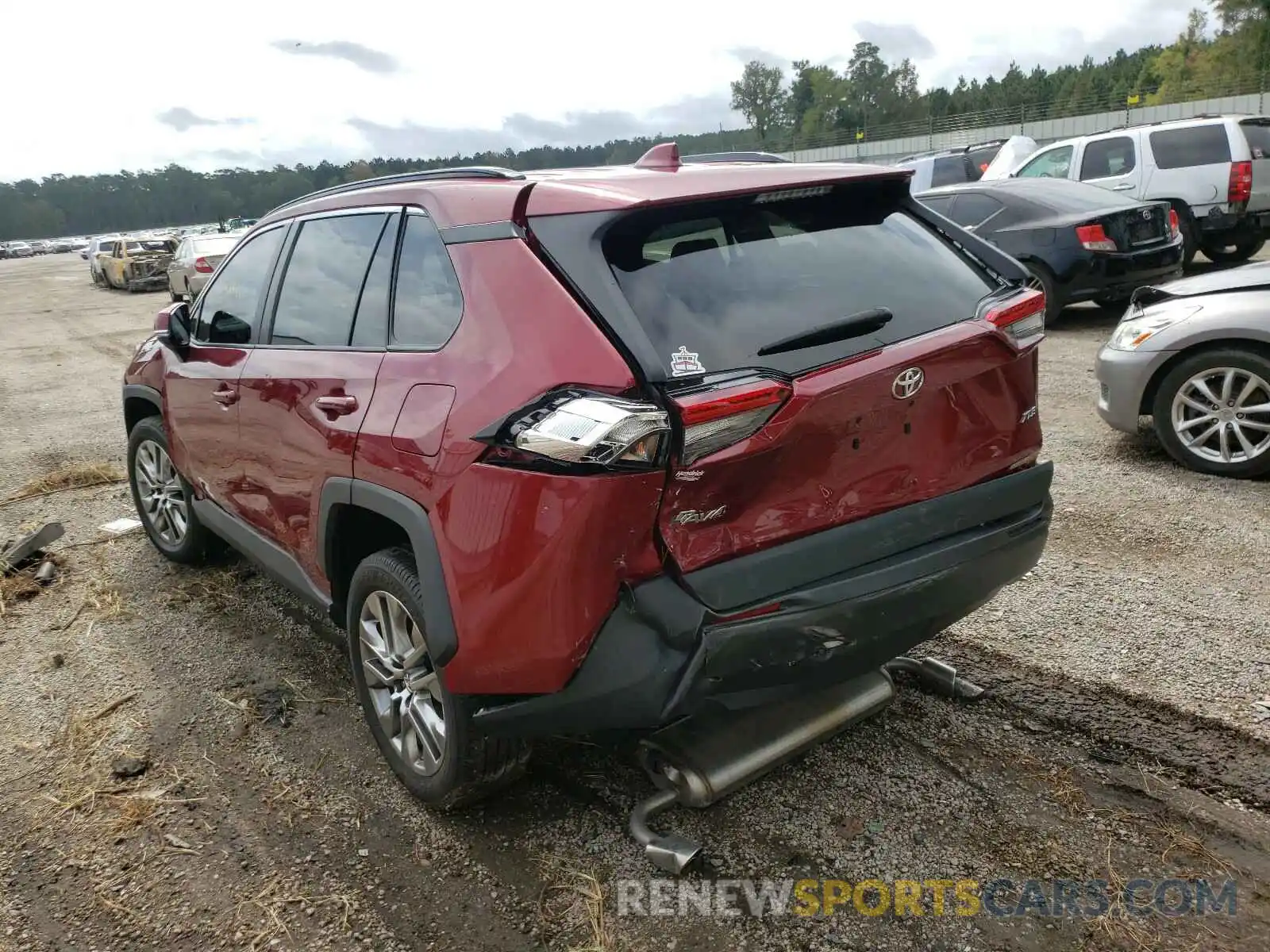 3 Photograph of a damaged car 2T3C1RFV6KW042060 TOYOTA RAV4 2019