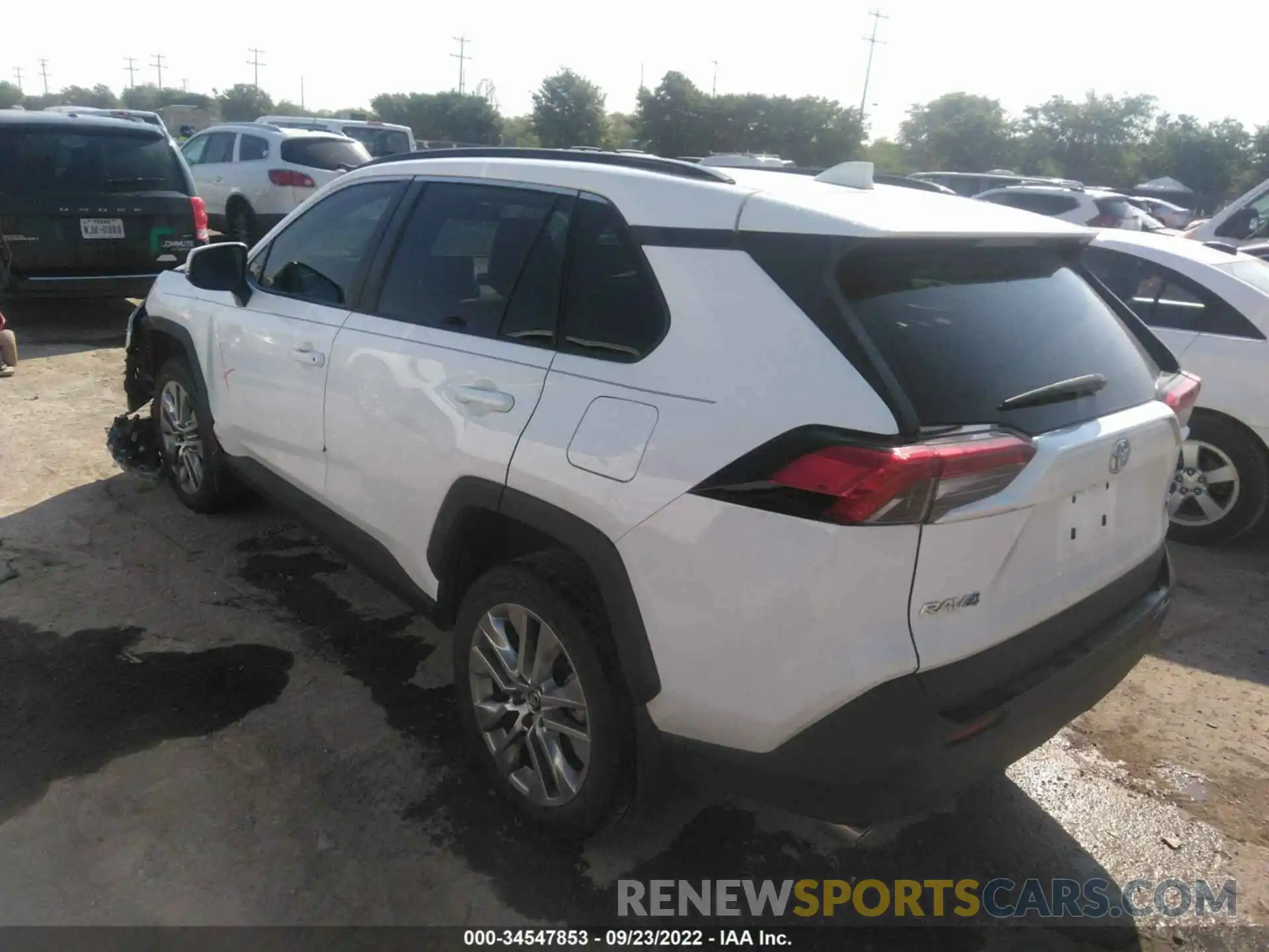 3 Photograph of a damaged car 2T3C1RFV6KW049607 TOYOTA RAV4 2019