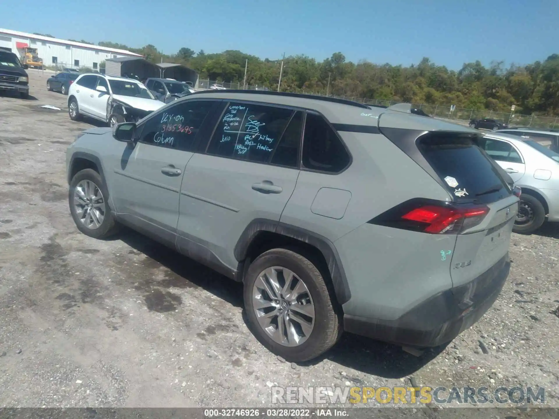 3 Photograph of a damaged car 2T3C1RFV6KW056864 TOYOTA RAV4 2019