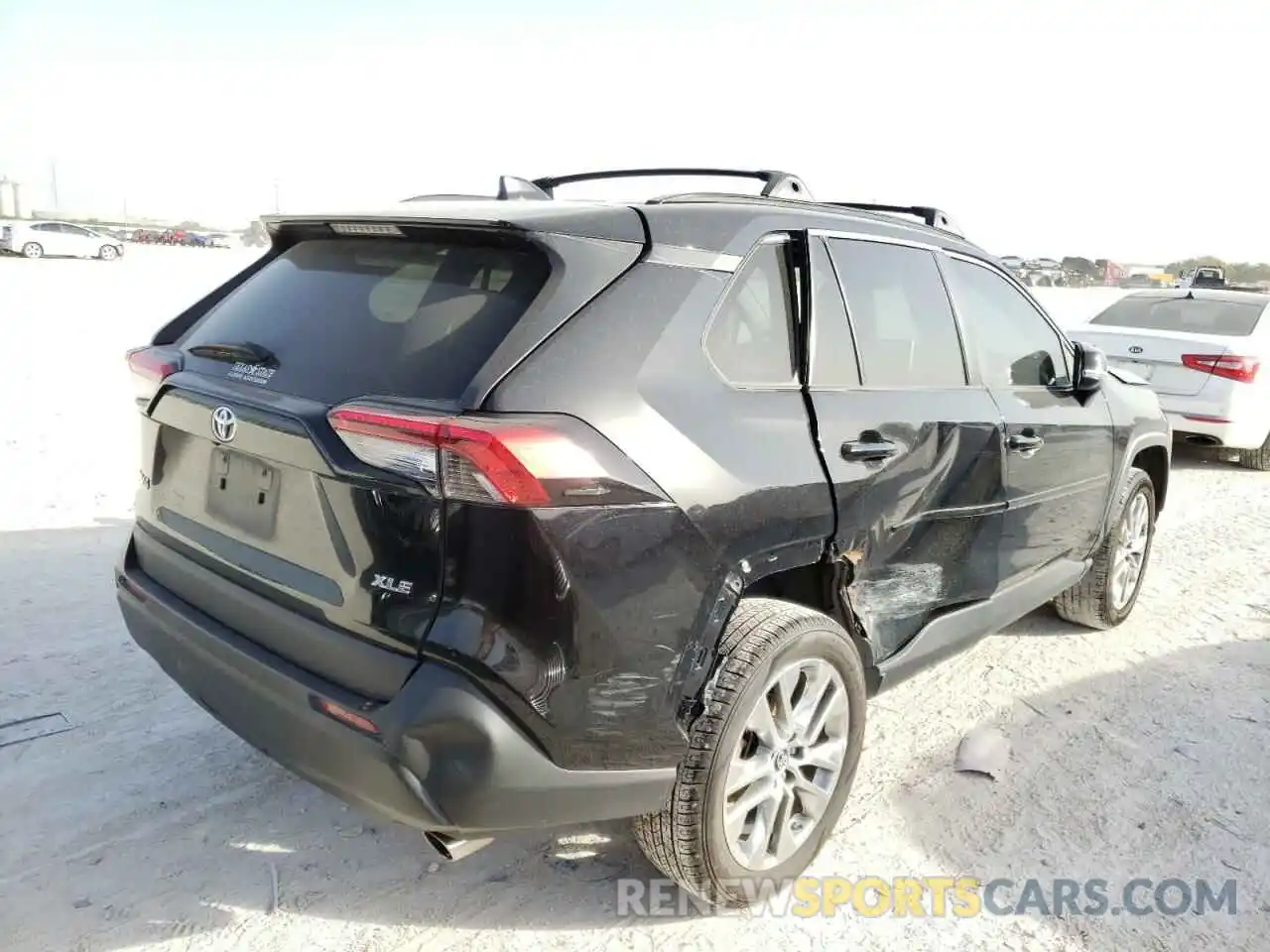 4 Фотография поврежденного автомобиля 2T3C1RFV7KC007741 TOYOTA RAV4 2019