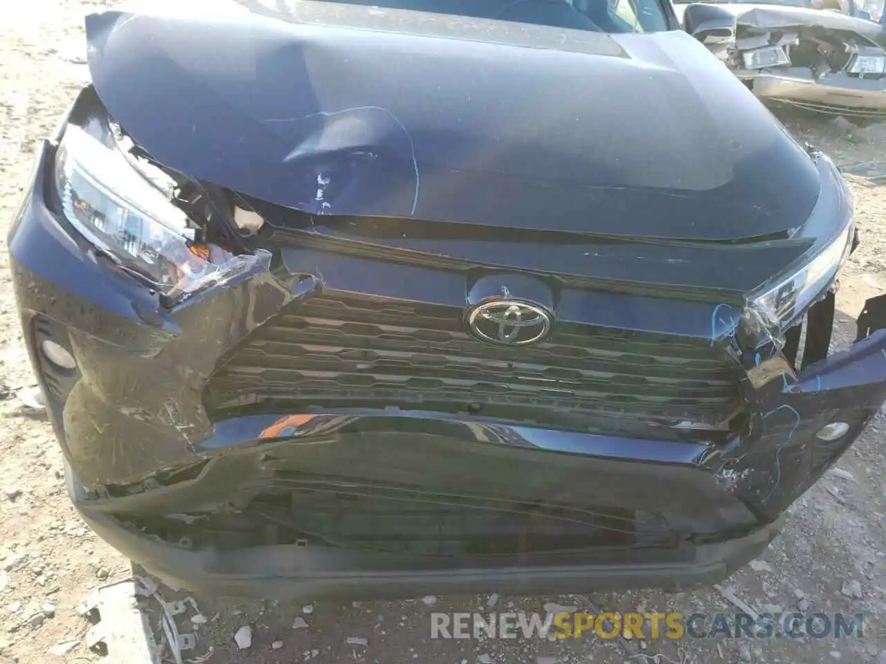 9 Photograph of a damaged car 2T3C1RFV7KC022787 TOYOTA RAV4 2019