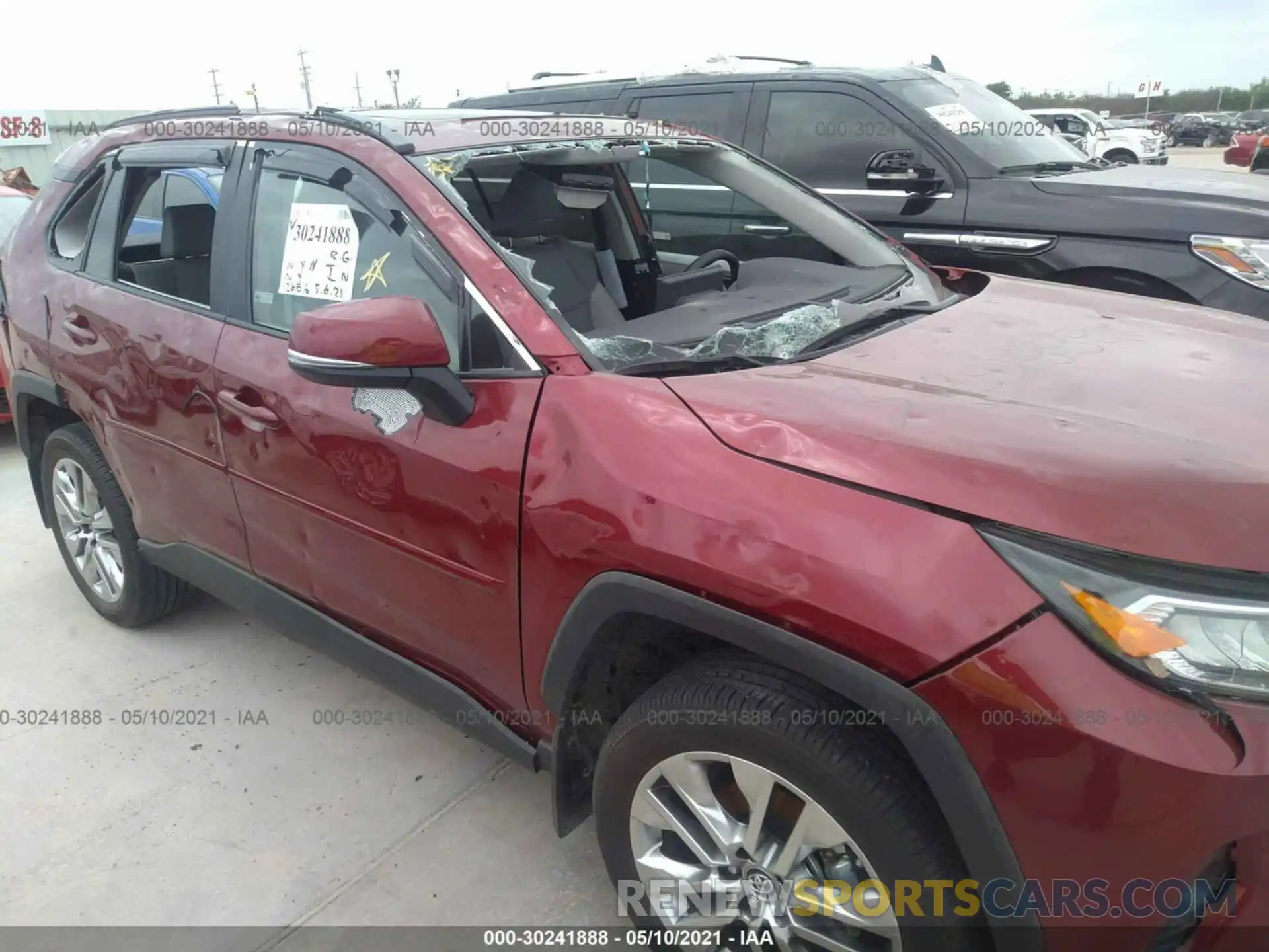 6 Photograph of a damaged car 2T3C1RFV7KC023258 TOYOTA RAV4 2019