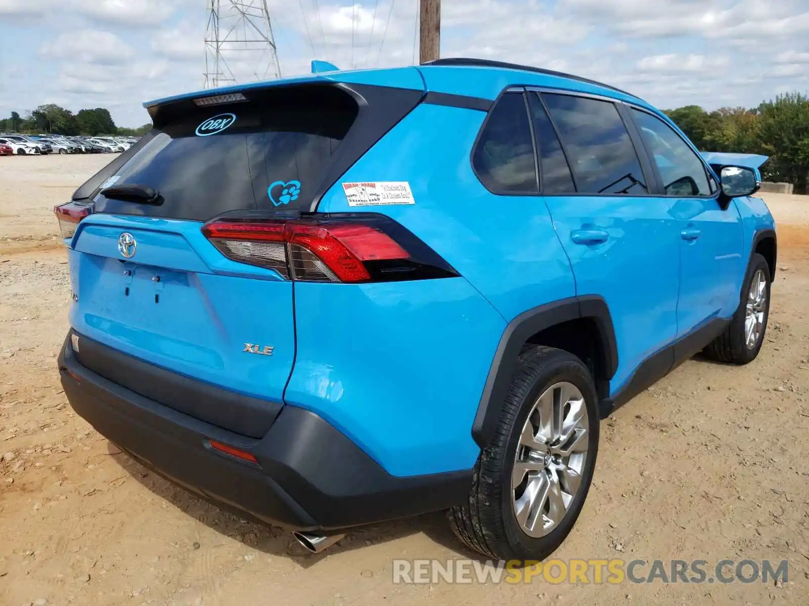 4 Photograph of a damaged car 2T3C1RFV7KW022691 TOYOTA RAV4 2019