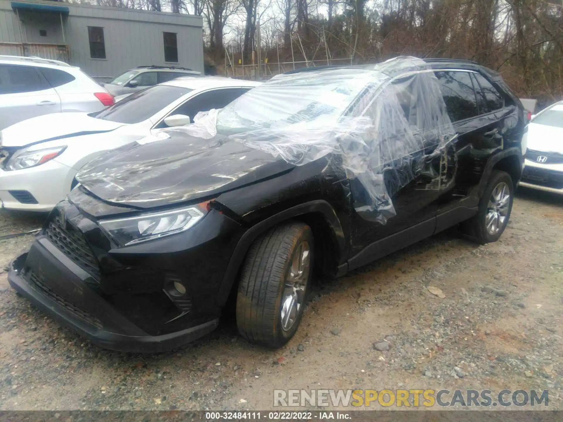 2 Photograph of a damaged car 2T3C1RFV7KW026840 TOYOTA RAV4 2019