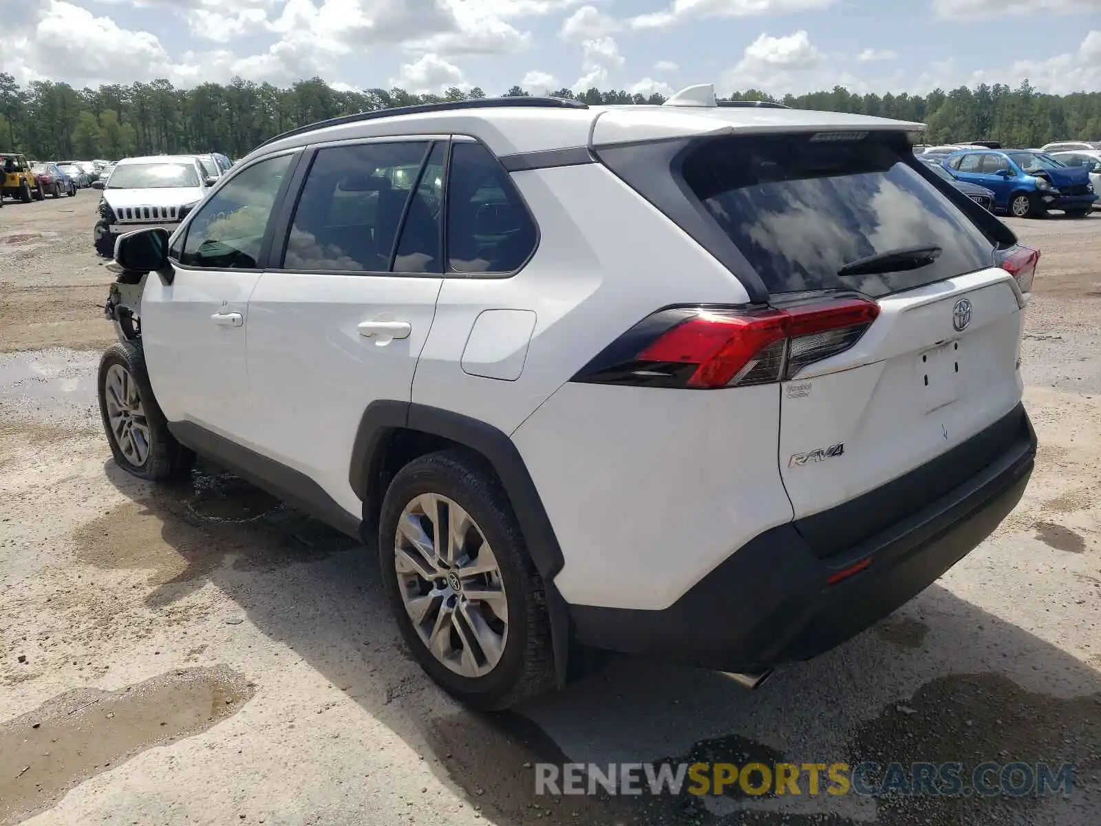 3 Photograph of a damaged car 2T3C1RFV8KC012849 TOYOTA RAV4 2019