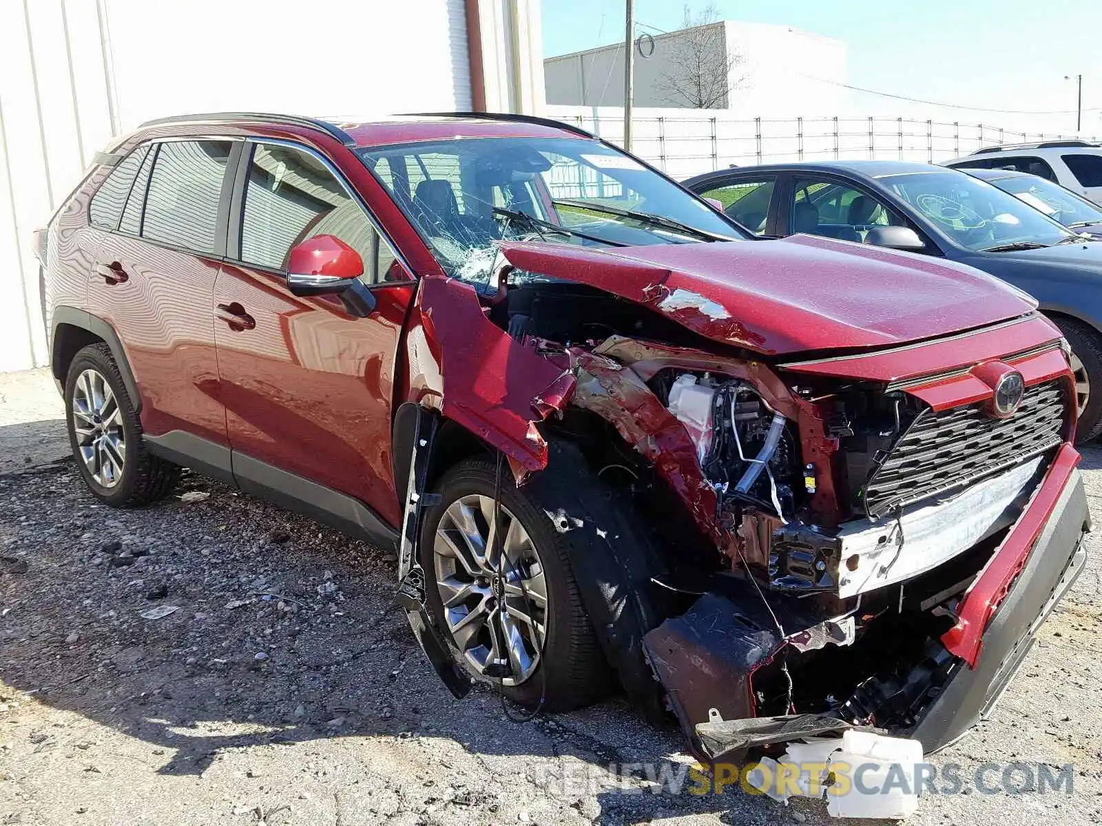 1 Photograph of a damaged car 2T3C1RFV8KC013564 TOYOTA RAV4 2019