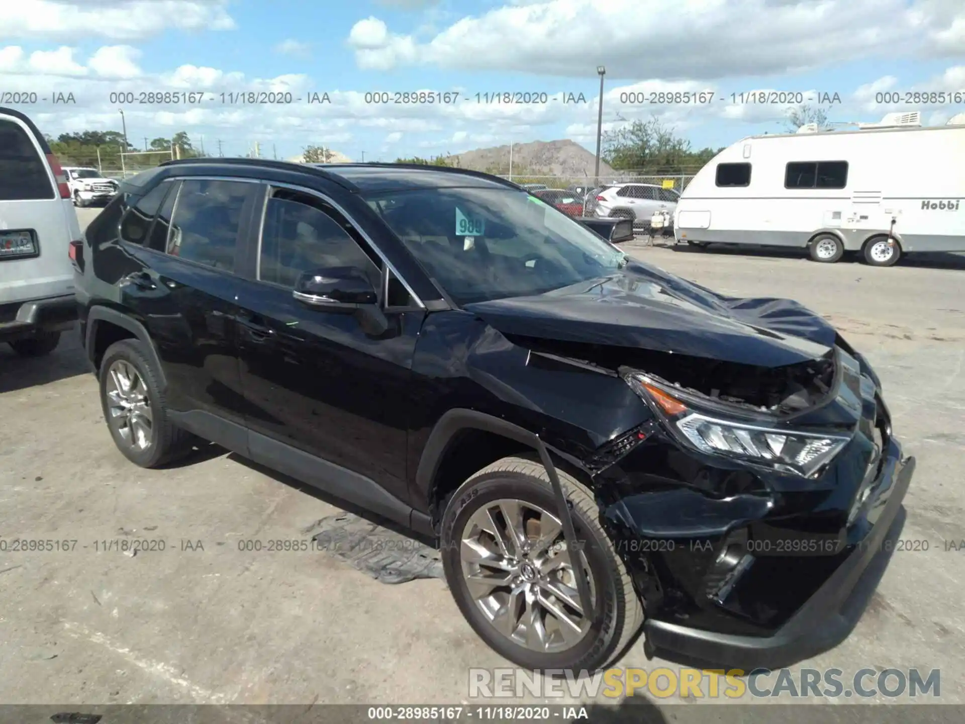 1 Photograph of a damaged car 2T3C1RFV8KC015654 TOYOTA RAV4 2019