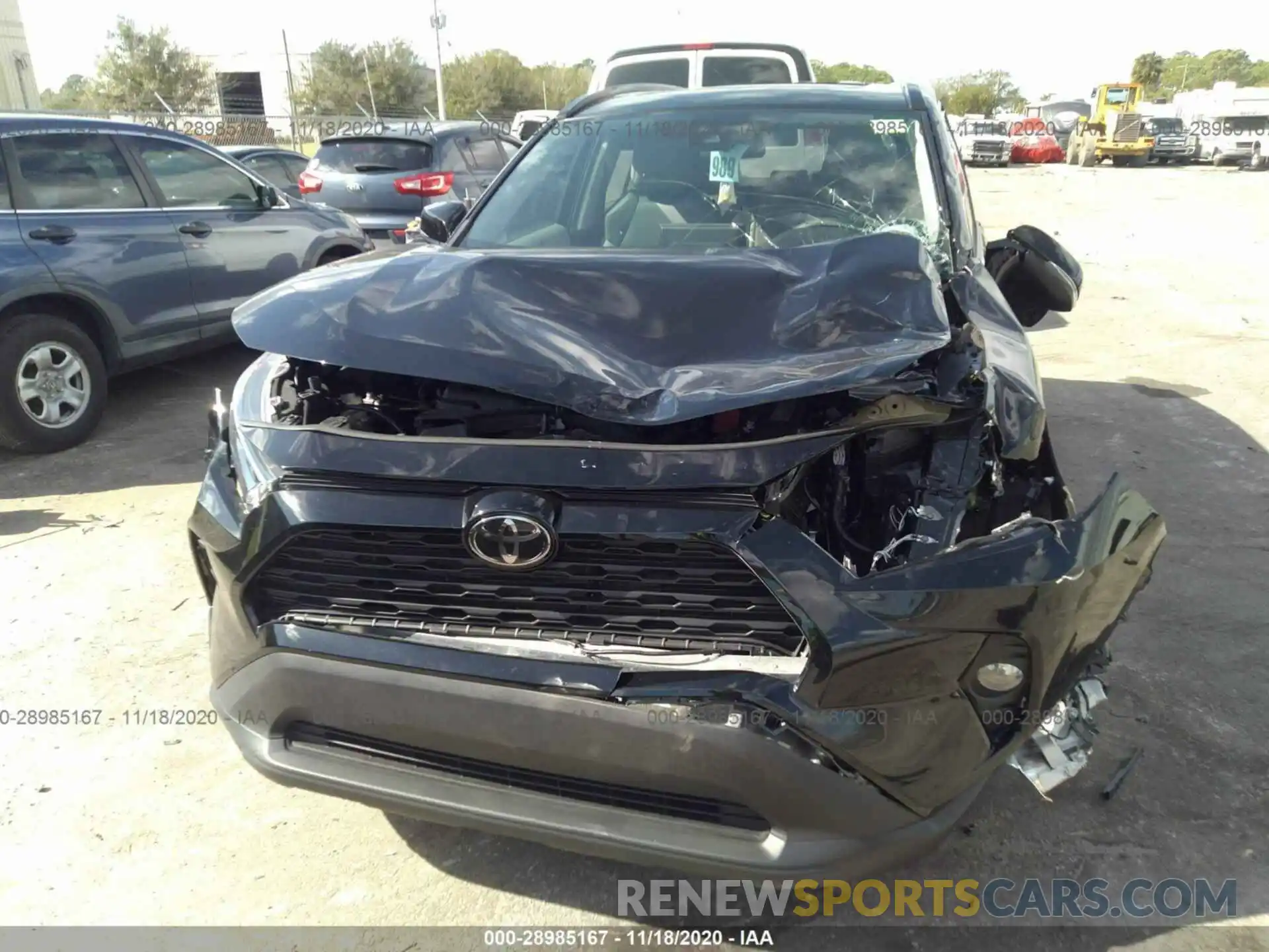 6 Photograph of a damaged car 2T3C1RFV8KC015654 TOYOTA RAV4 2019