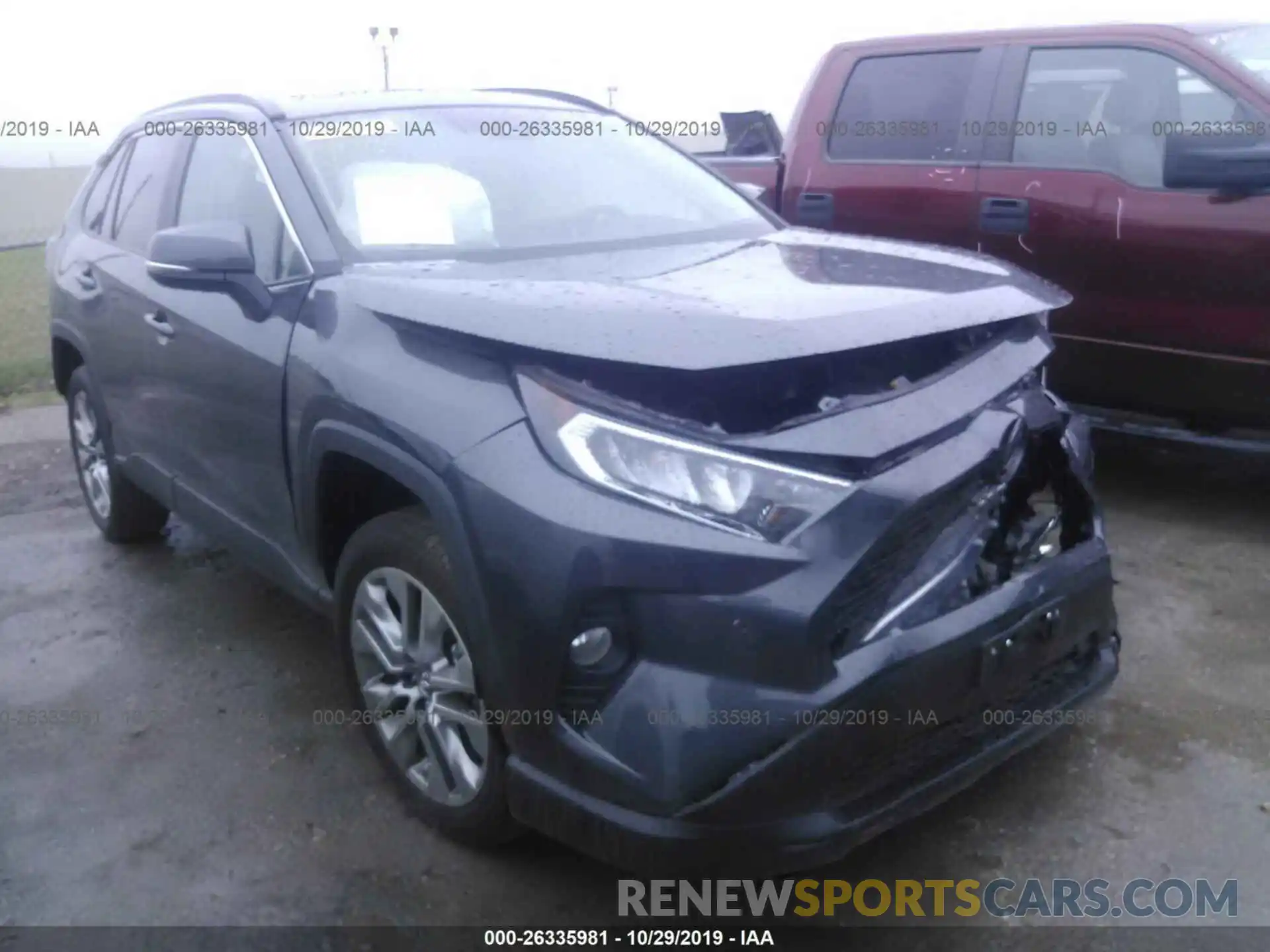 1 Photograph of a damaged car 2T3C1RFV8KC019011 TOYOTA RAV4 2019