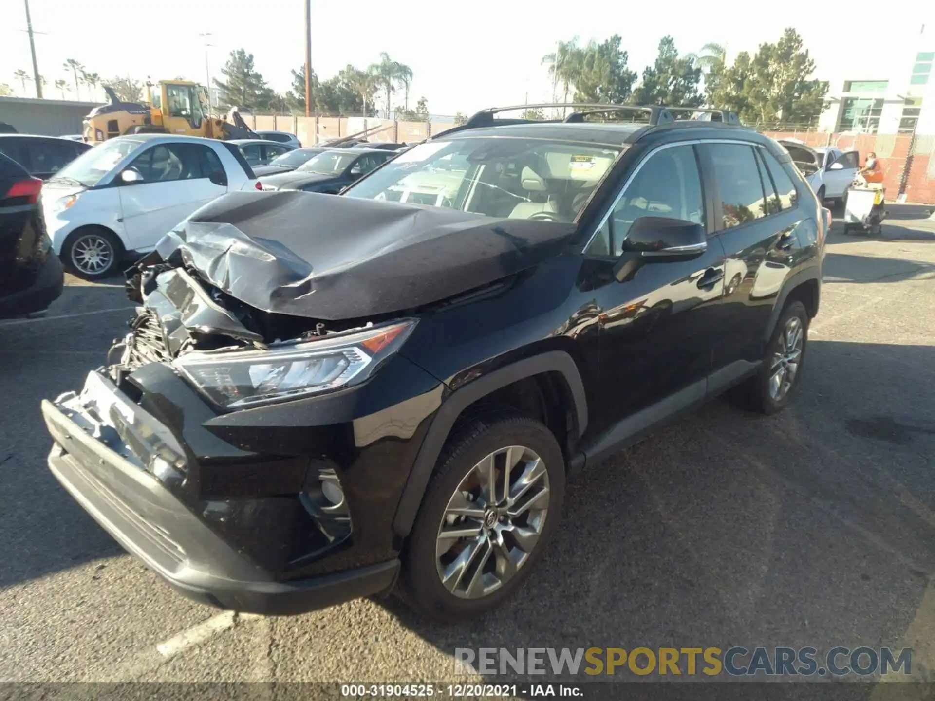 2 Photograph of a damaged car 2T3C1RFV8KC020966 TOYOTA RAV4 2019