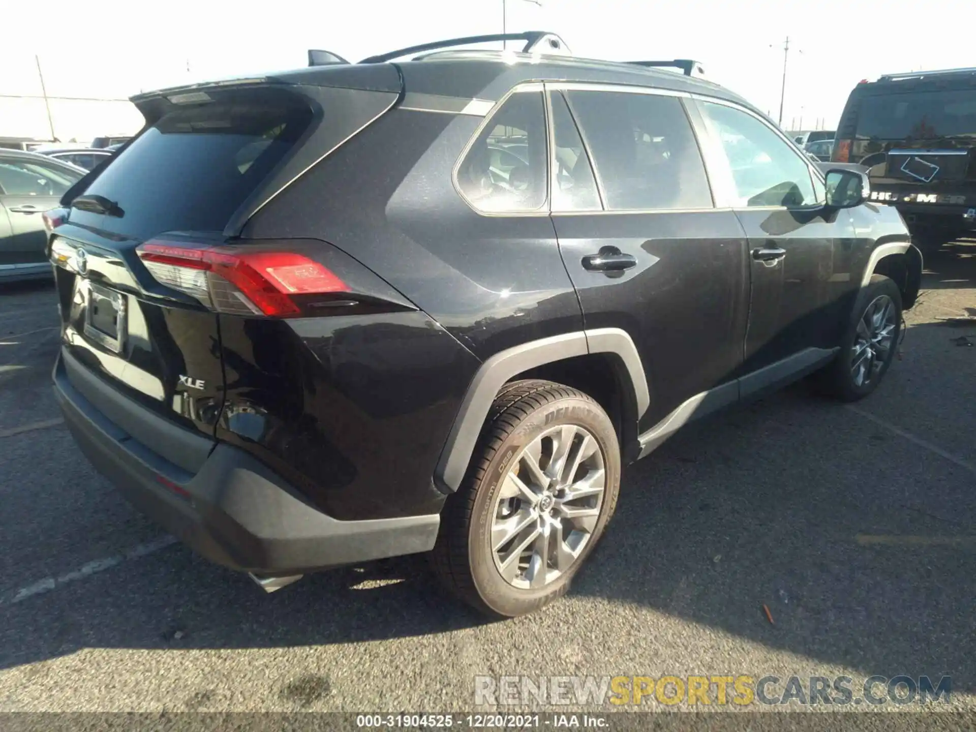 4 Фотография поврежденного автомобиля 2T3C1RFV8KC020966 TOYOTA RAV4 2019