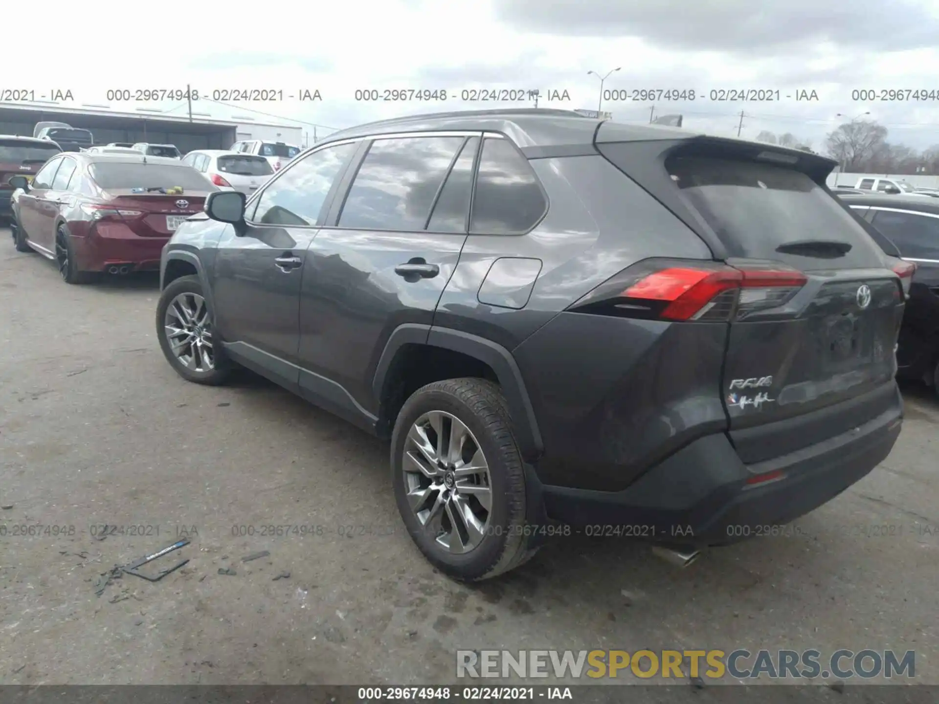 3 Фотография поврежденного автомобиля 2T3C1RFV8KC030302 TOYOTA RAV4 2019