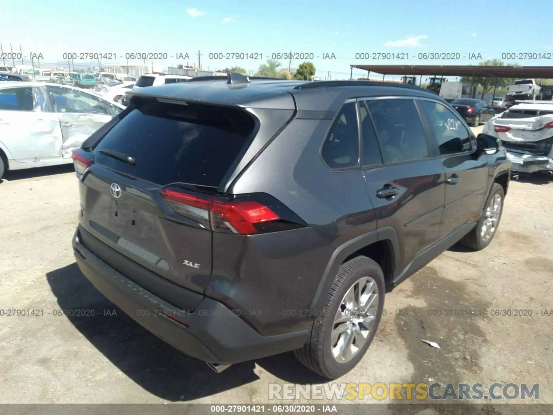 4 Фотография поврежденного автомобиля 2T3C1RFV8KC030882 TOYOTA RAV4 2019