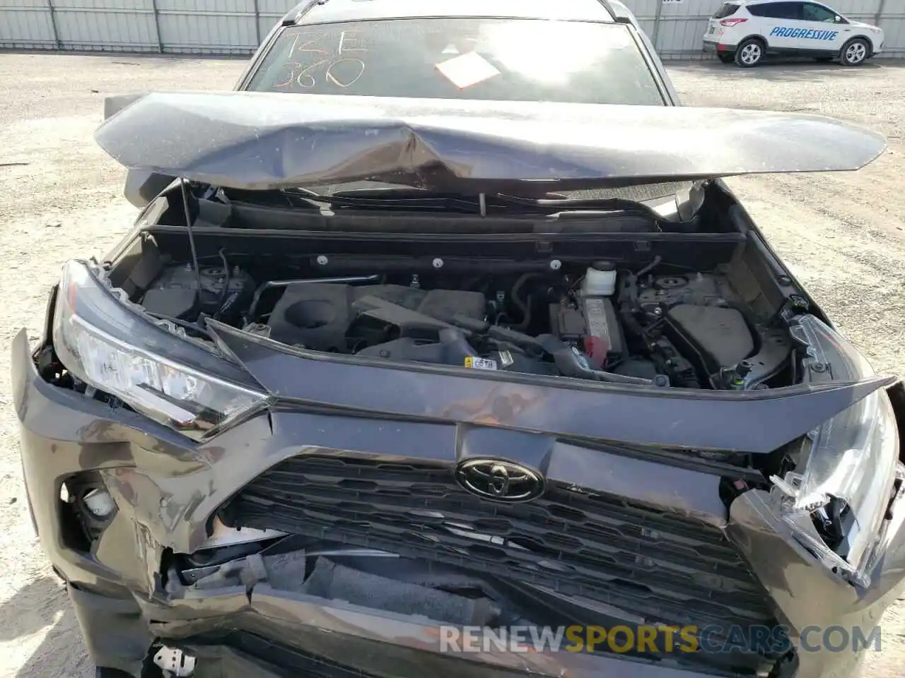 7 Photograph of a damaged car 2T3C1RFV8KW006404 TOYOTA RAV4 2019