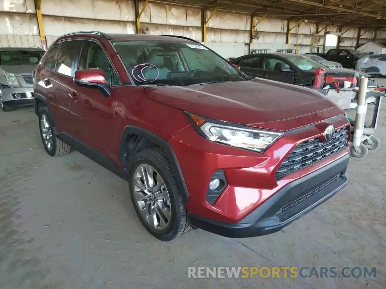 1 Фотография поврежденного автомобиля 2T3C1RFV8KW022179 TOYOTA RAV4 2019