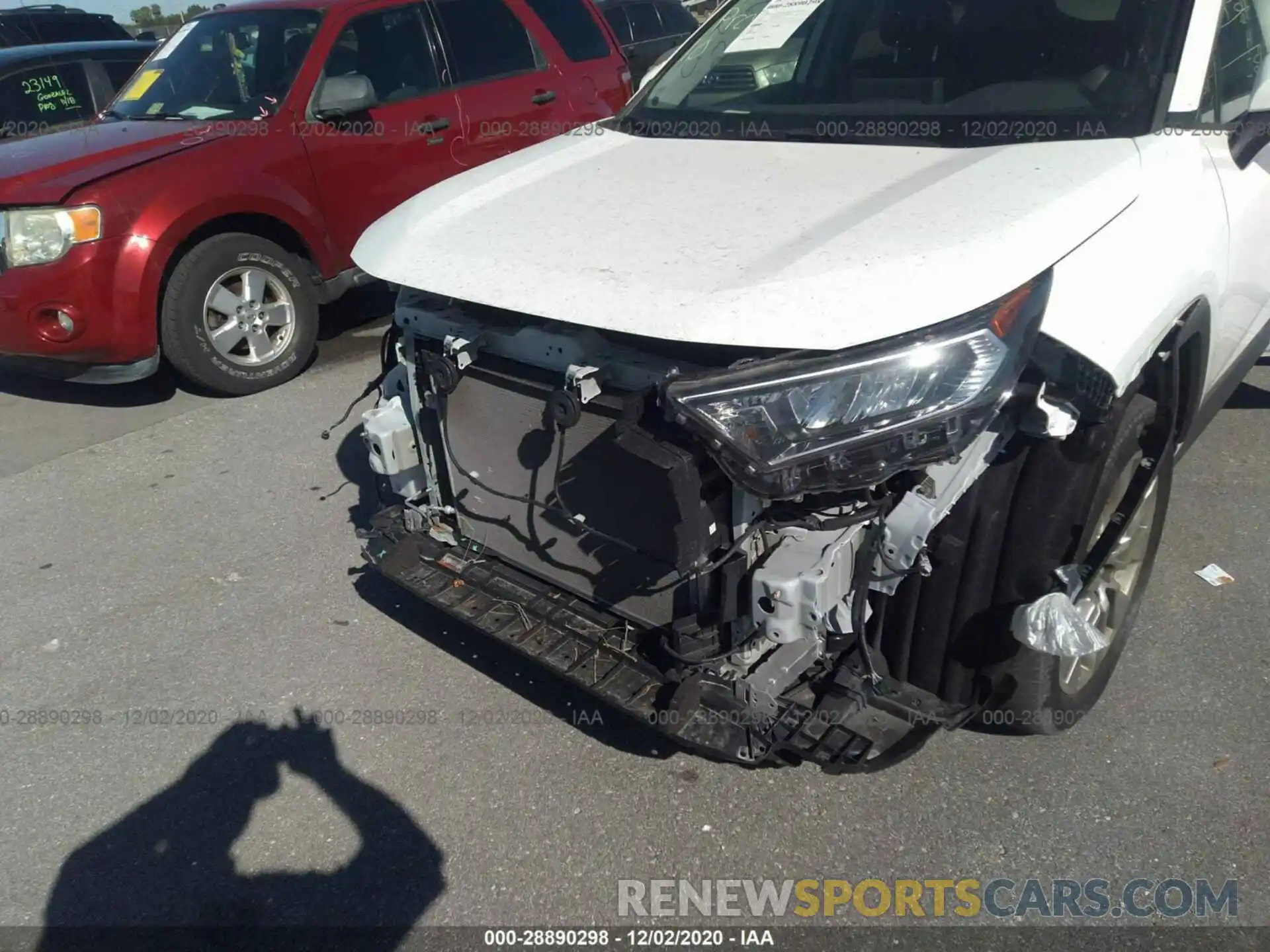 6 Photograph of a damaged car 2T3C1RFV8KW023560 TOYOTA RAV4 2019