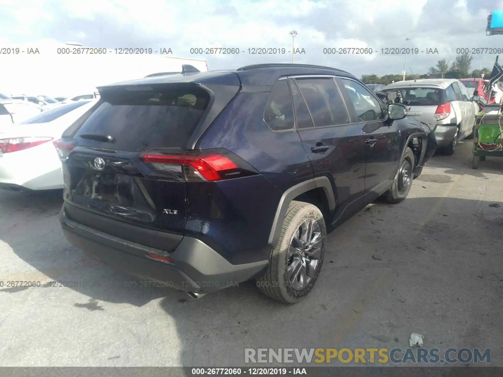 4 Photograph of a damaged car 2T3C1RFV8KW023834 TOYOTA RAV4 2019