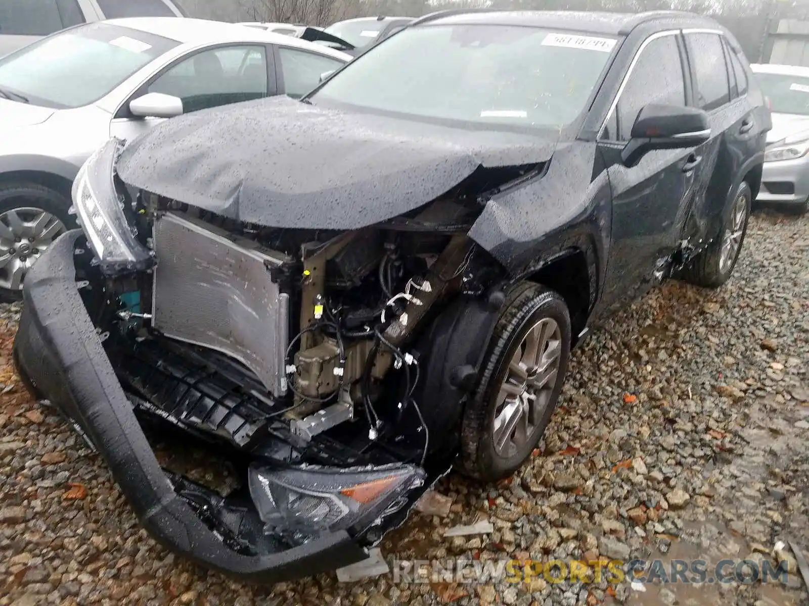 2 Photograph of a damaged car 2T3C1RFV8KW045803 TOYOTA RAV4 2019