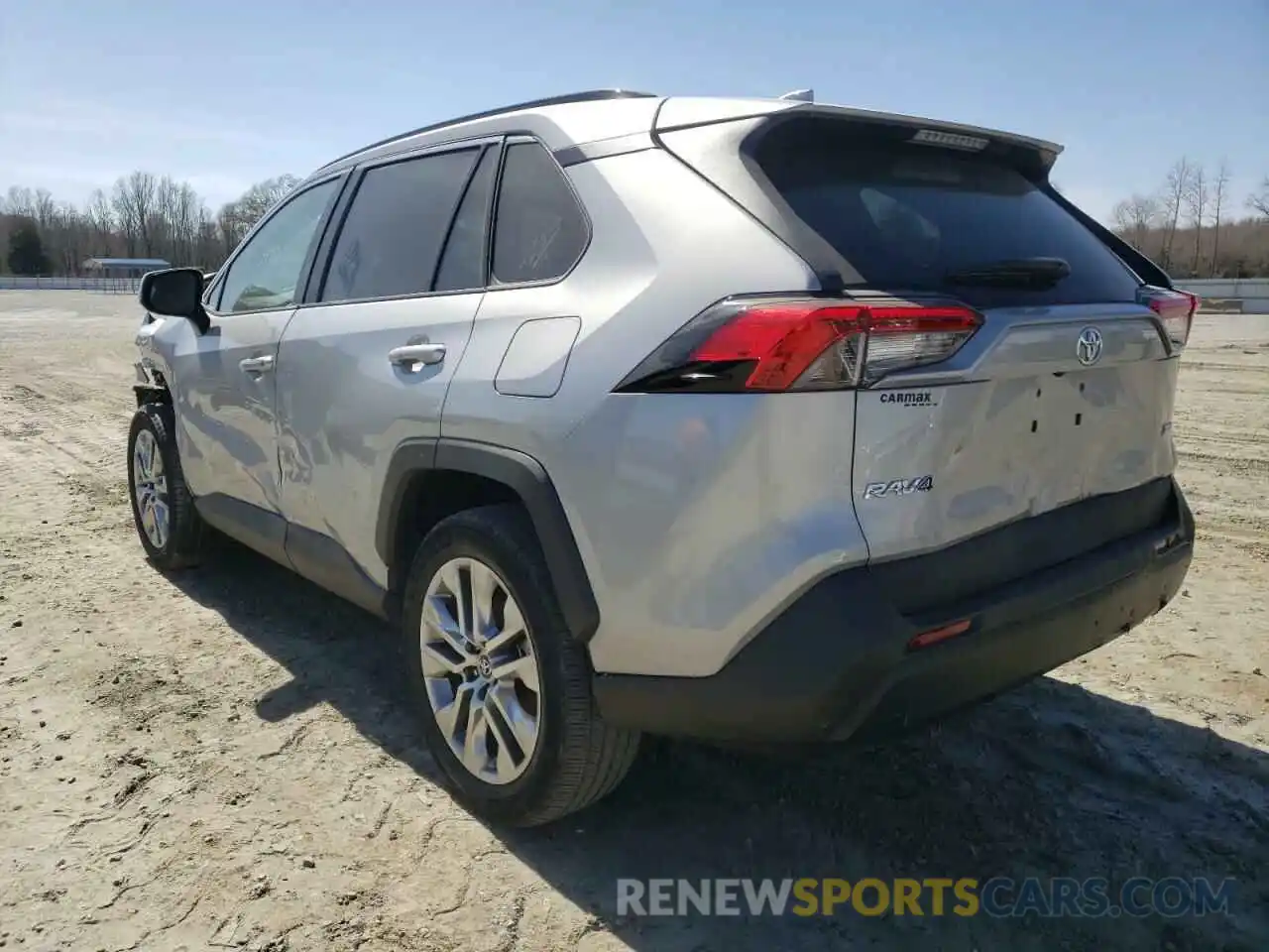 3 Photograph of a damaged car 2T3C1RFV8KW054274 TOYOTA RAV4 2019