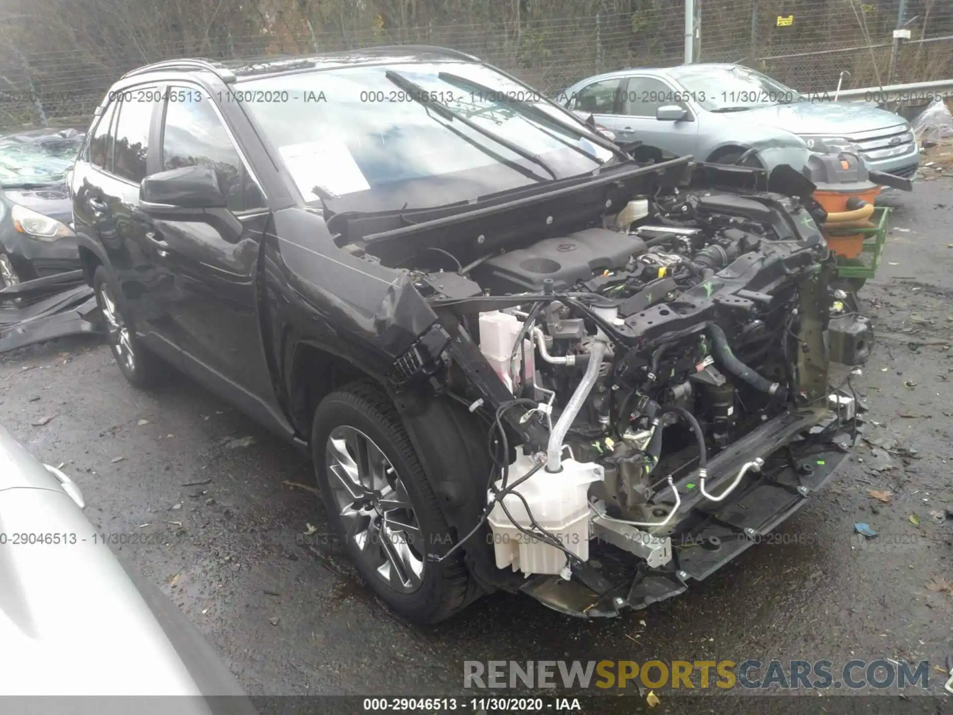 1 Photograph of a damaged car 2T3C1RFV9KC015680 TOYOTA RAV4 2019