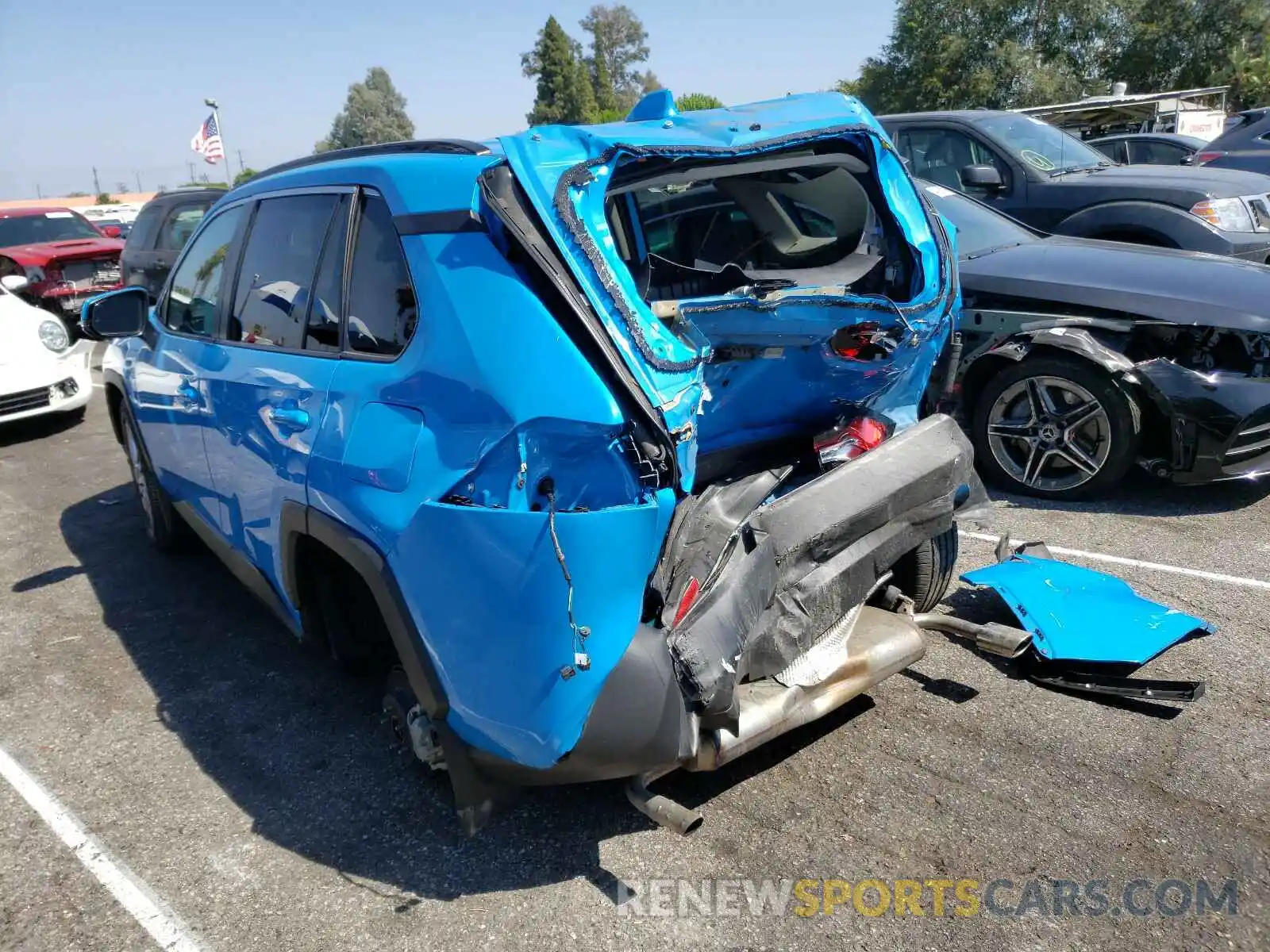 3 Photograph of a damaged car 2T3C1RFV9KC023715 TOYOTA RAV4 2019