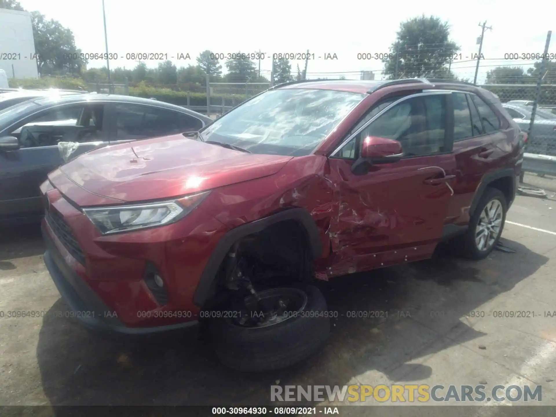 2 Фотография поврежденного автомобиля 2T3C1RFV9KW005942 TOYOTA RAV4 2019