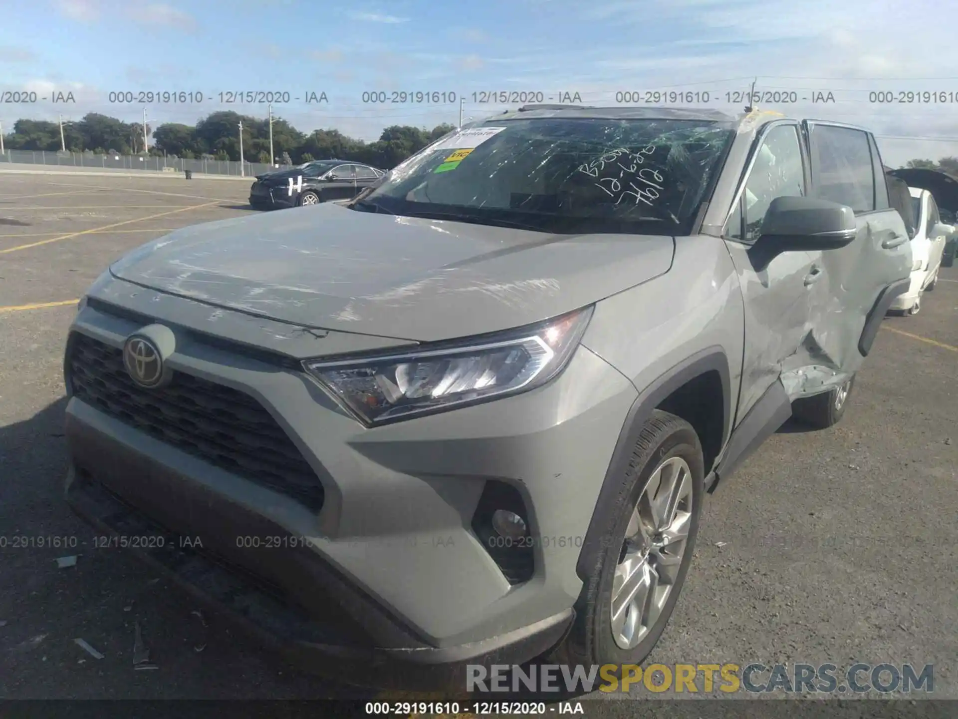 6 Photograph of a damaged car 2T3C1RFV9KW007612 TOYOTA RAV4 2019