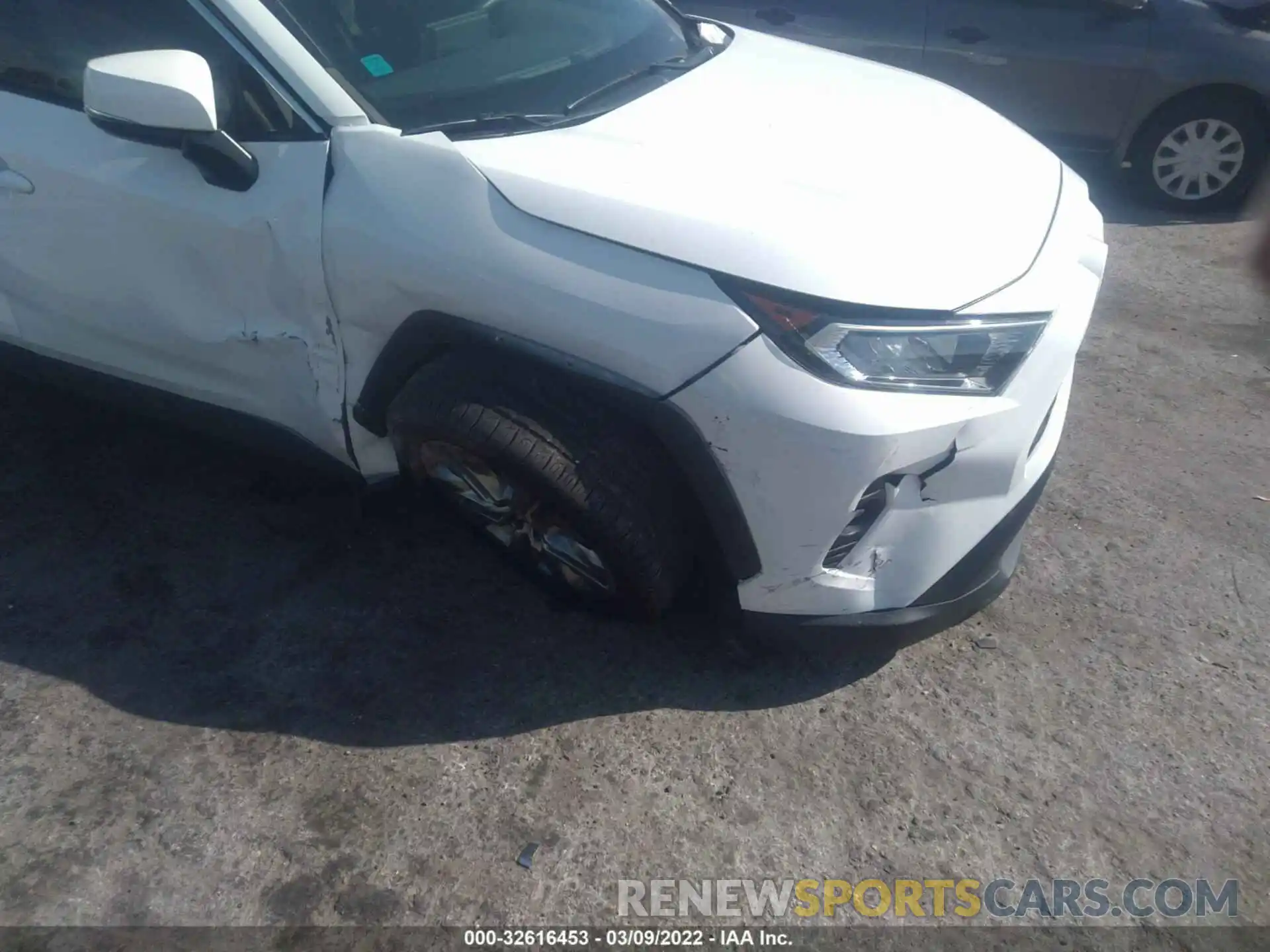 6 Фотография поврежденного автомобиля 2T3C1RFV9KW010526 TOYOTA RAV4 2019