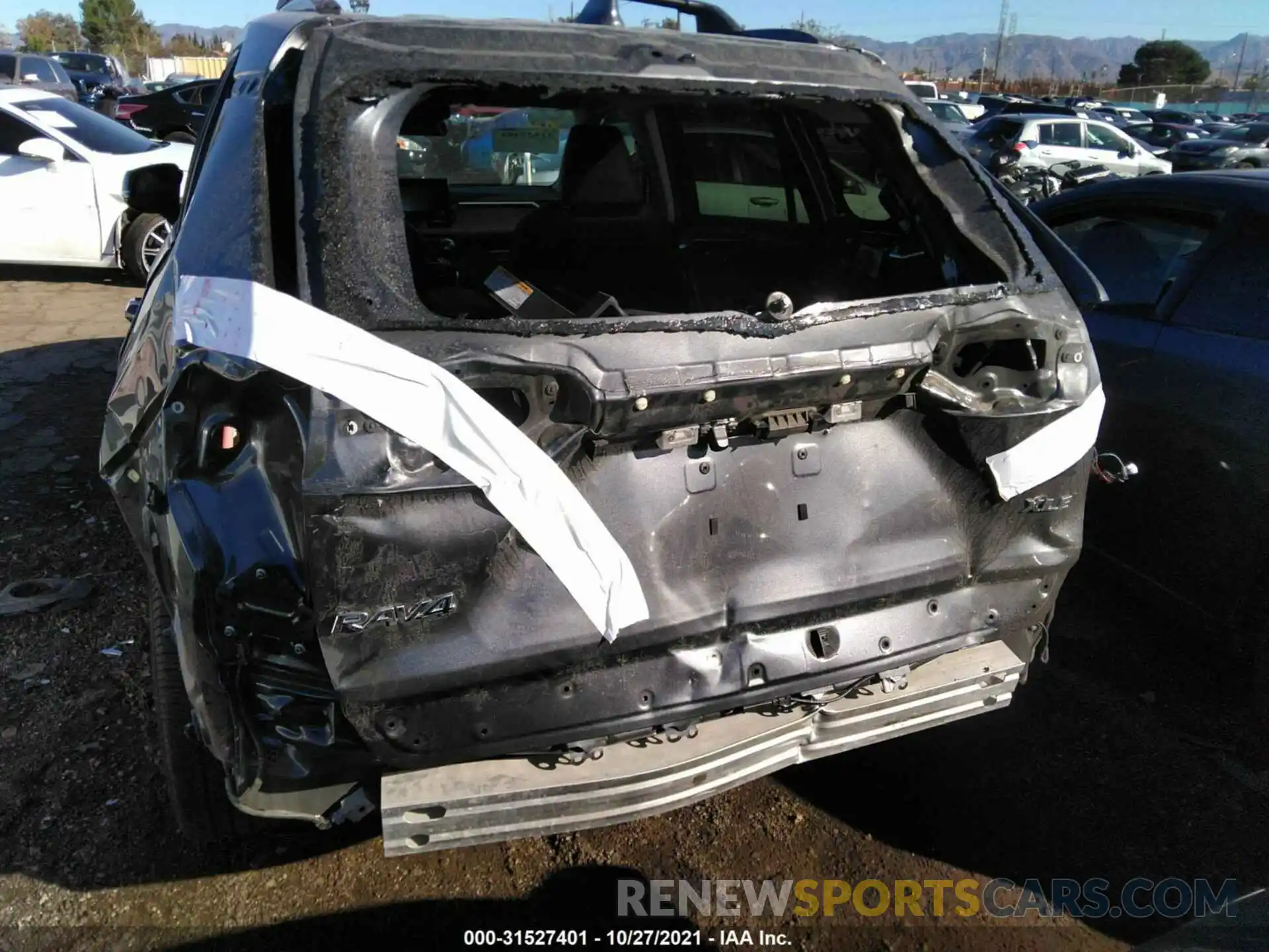 6 Photograph of a damaged car 2T3C1RFV9KW027598 TOYOTA RAV4 2019