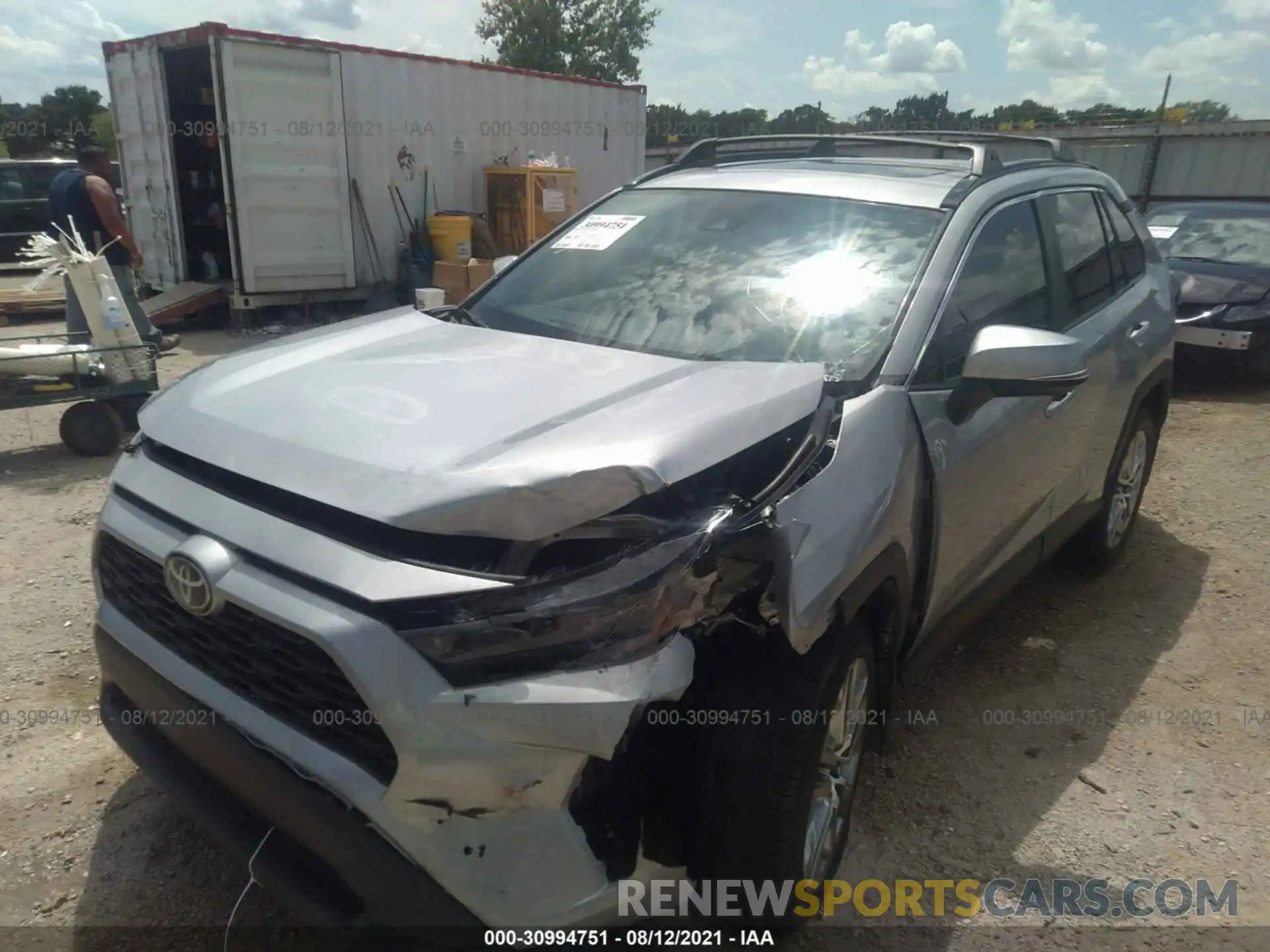 2 Photograph of a damaged car 2T3C1RFV9KW028203 TOYOTA RAV4 2019