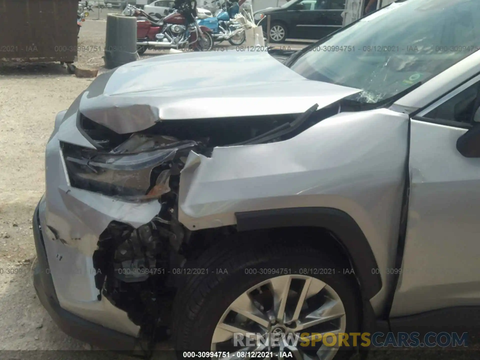 6 Photograph of a damaged car 2T3C1RFV9KW028203 TOYOTA RAV4 2019