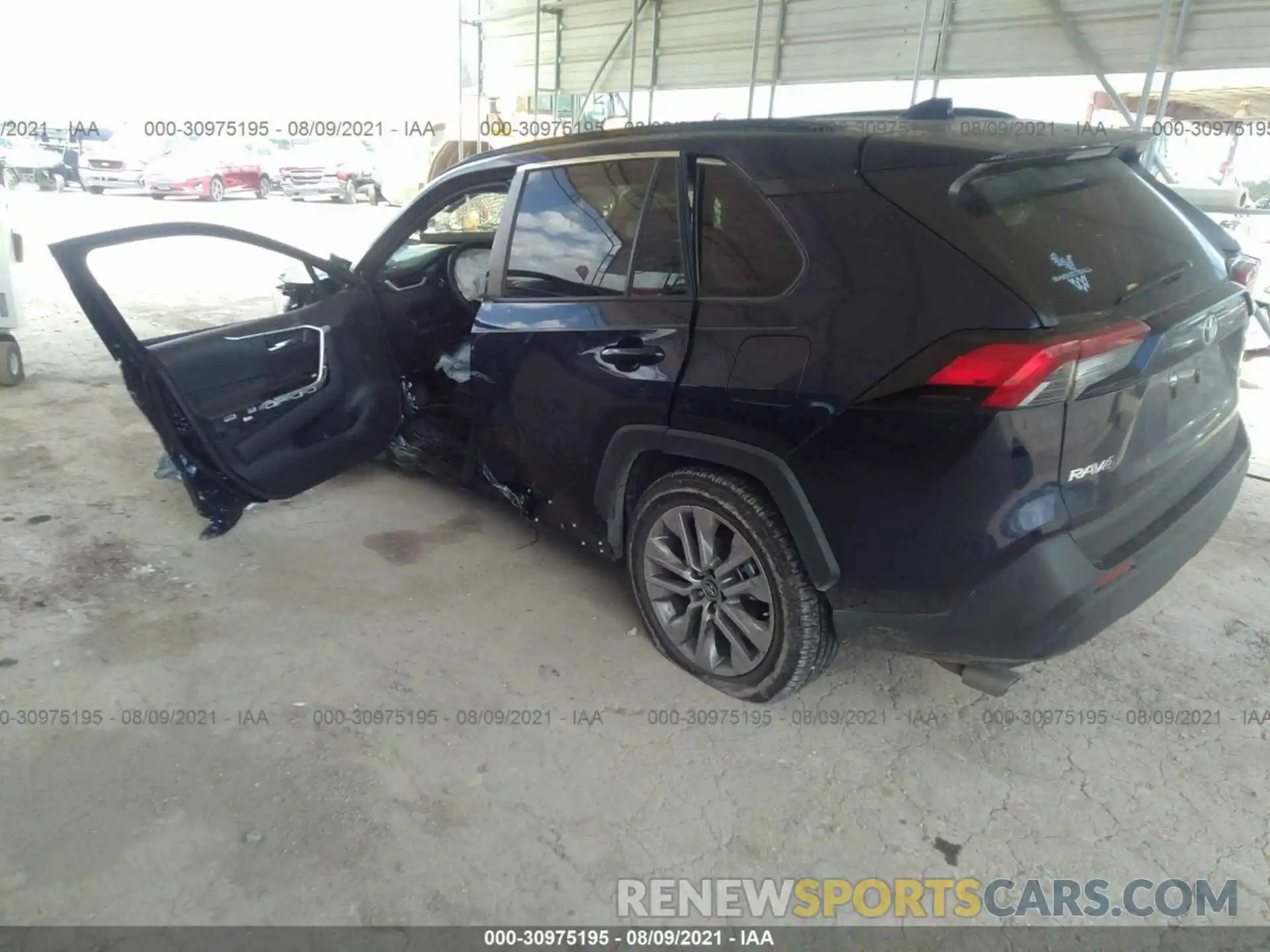 3 Photograph of a damaged car 2T3C1RFV9KW039881 TOYOTA RAV4 2019