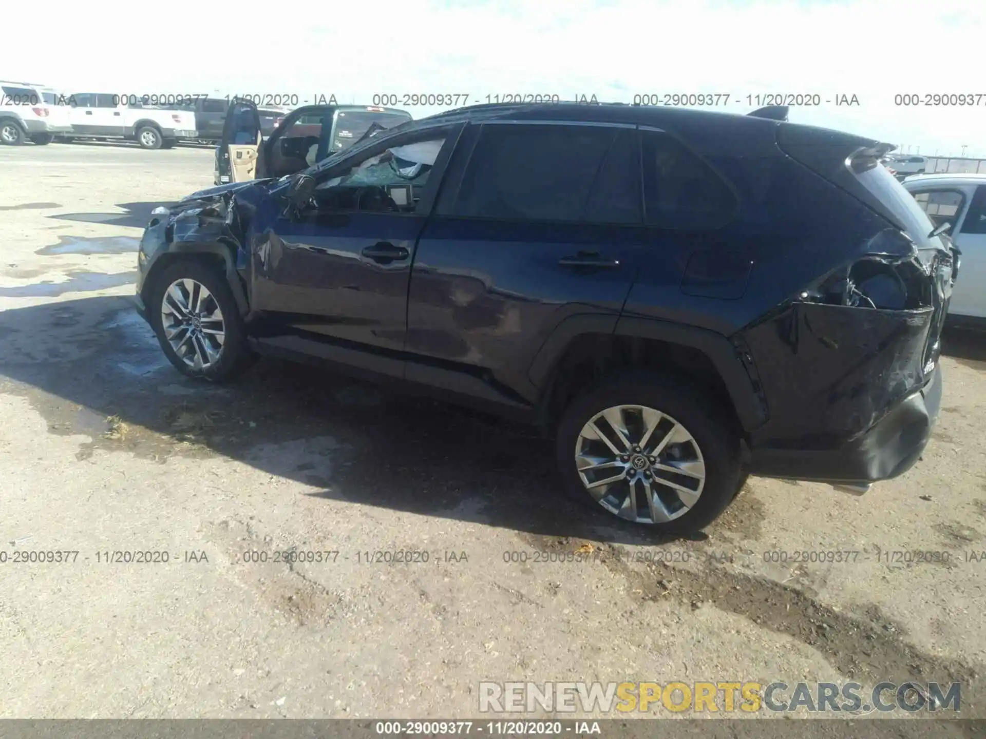 3 Photograph of a damaged car 2T3C1RFV9KW040108 TOYOTA RAV4 2019