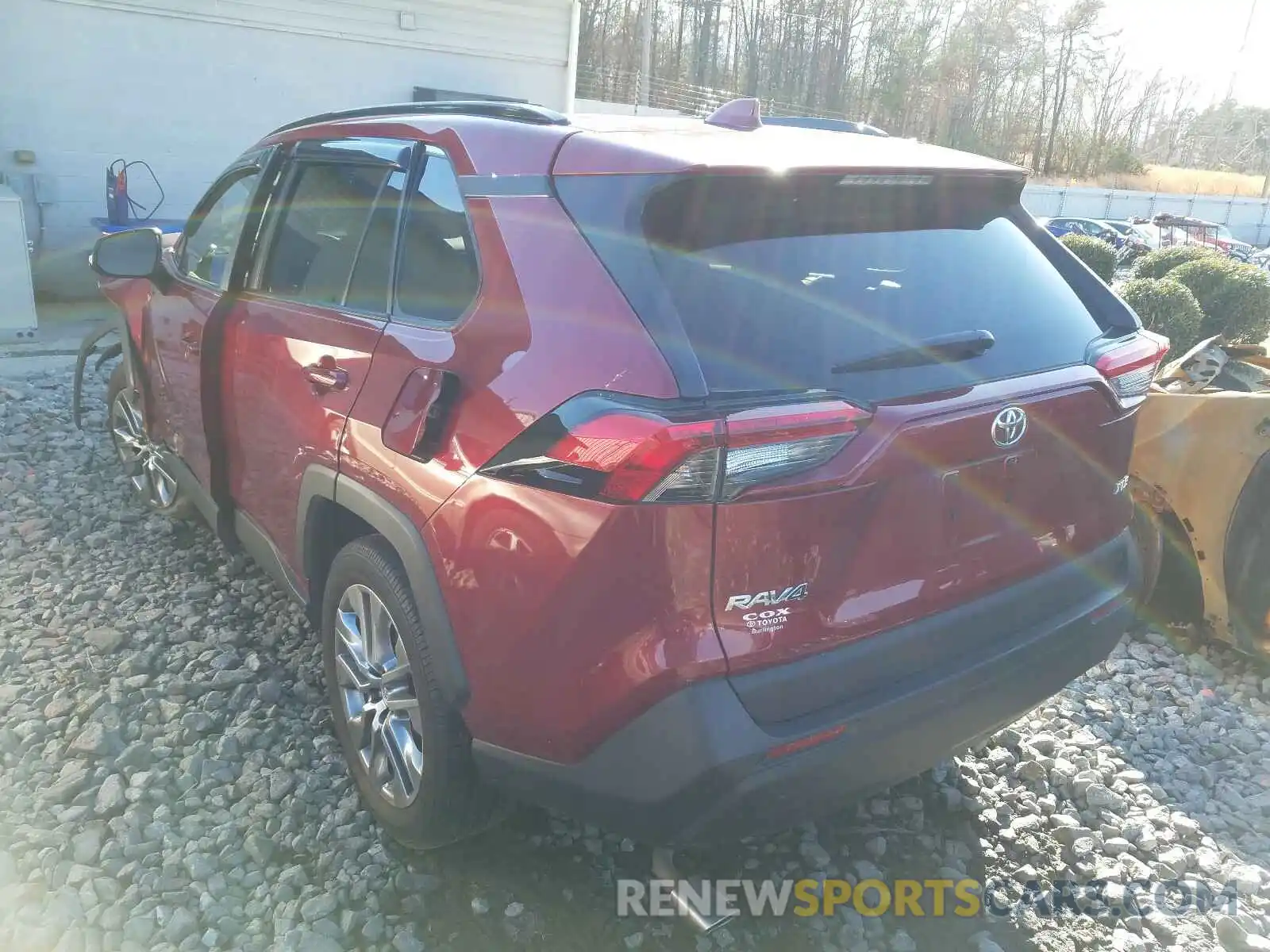 3 Photograph of a damaged car 2T3C1RFV9KW042067 TOYOTA RAV4 2019