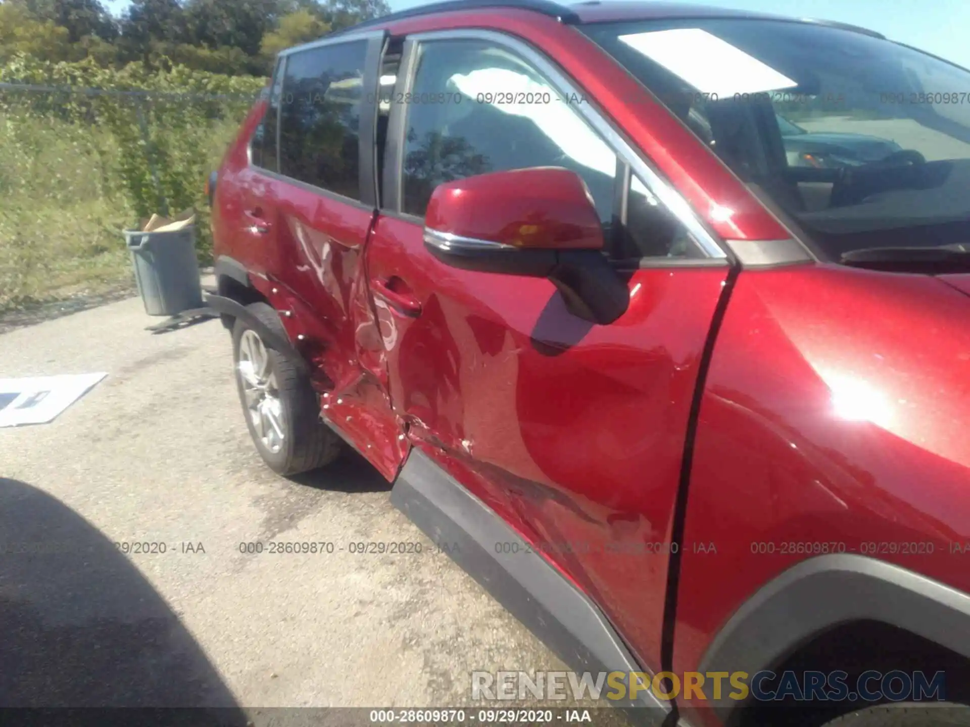 6 Photograph of a damaged car 2T3C1RFV9KW042683 TOYOTA RAV4 2019