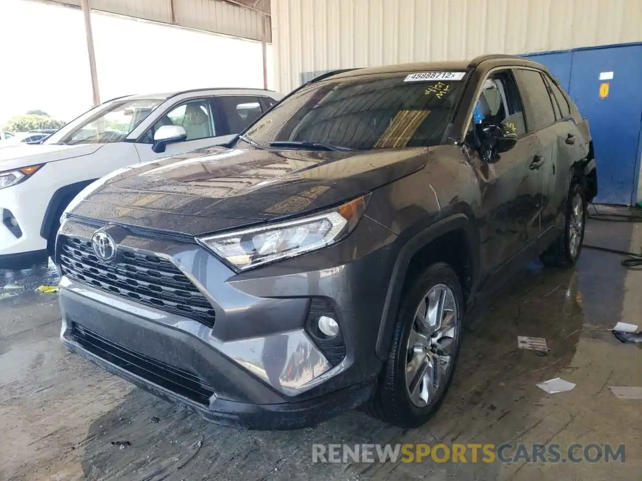 2 Фотография поврежденного автомобиля 2T3C1RFV9KW043218 TOYOTA RAV4 2019