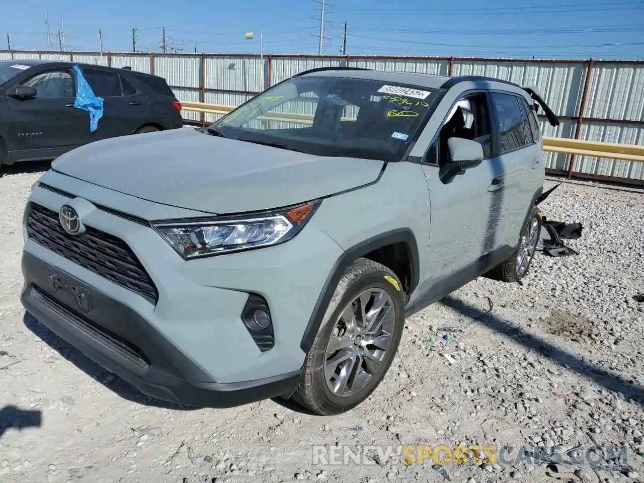 2 Фотография поврежденного автомобиля 2T3C1RFV9KW054610 TOYOTA RAV4 2019