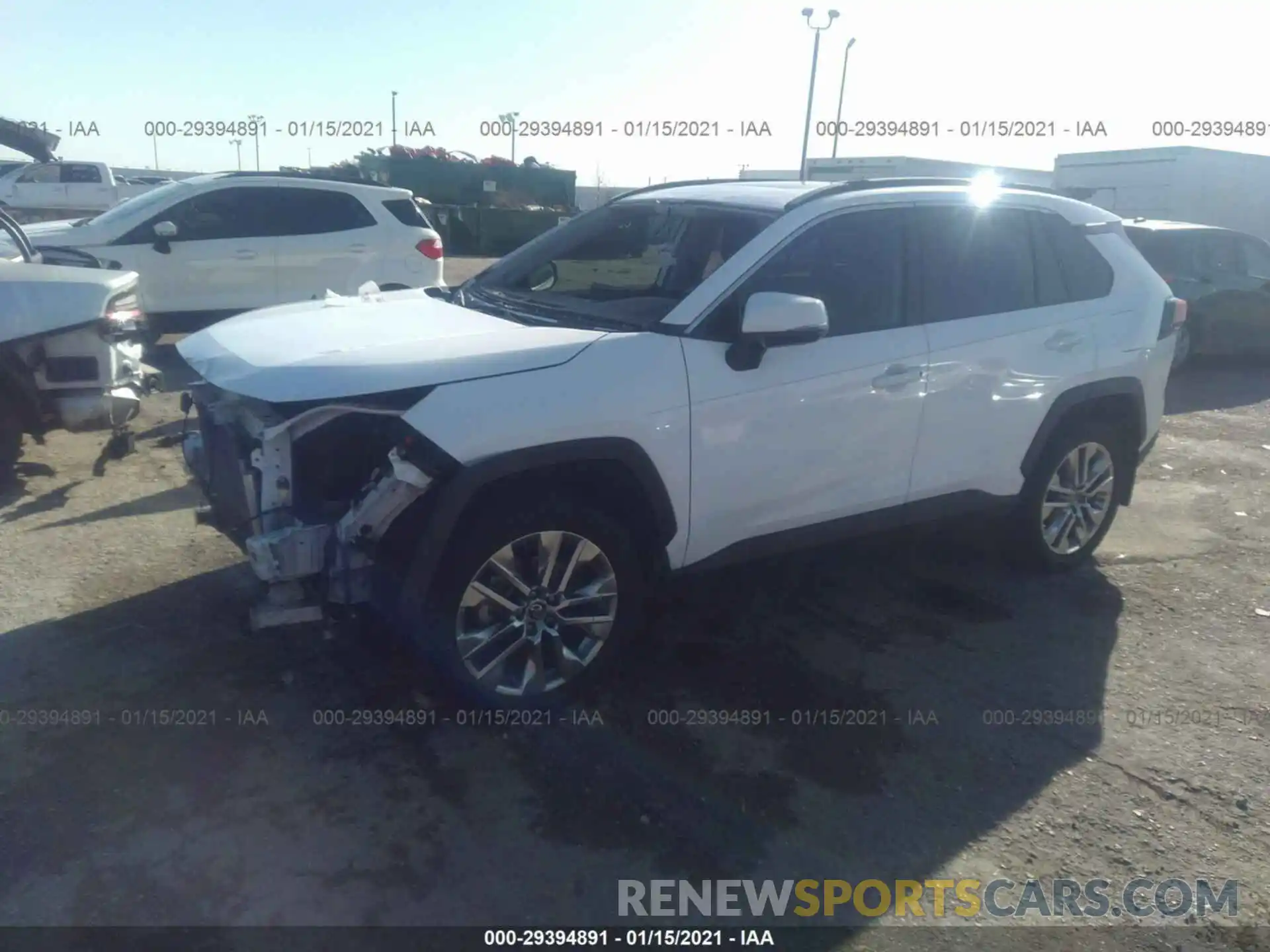 2 Фотография поврежденного автомобиля 2T3C1RFVXKC008155 TOYOTA RAV4 2019