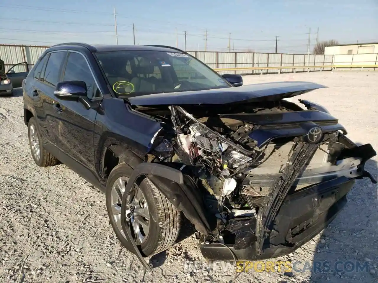 1 Photograph of a damaged car 2T3C1RFVXKC022959 TOYOTA RAV4 2019